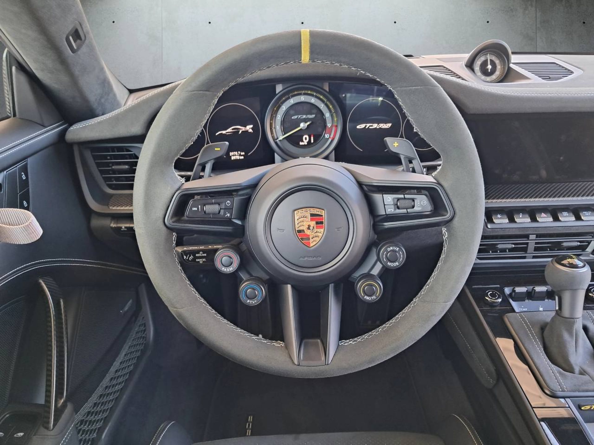 PORSCHE 911 GT3 RS (MY24)-image-12