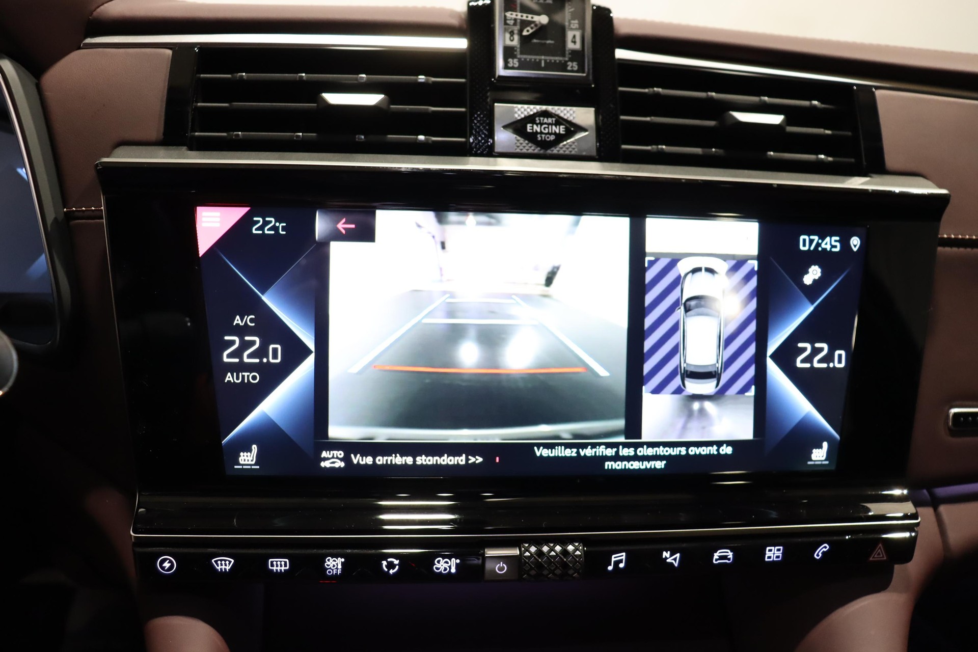 DS AUTOMOBILES 9 1.6 E-Tense Rivoli+-image-12