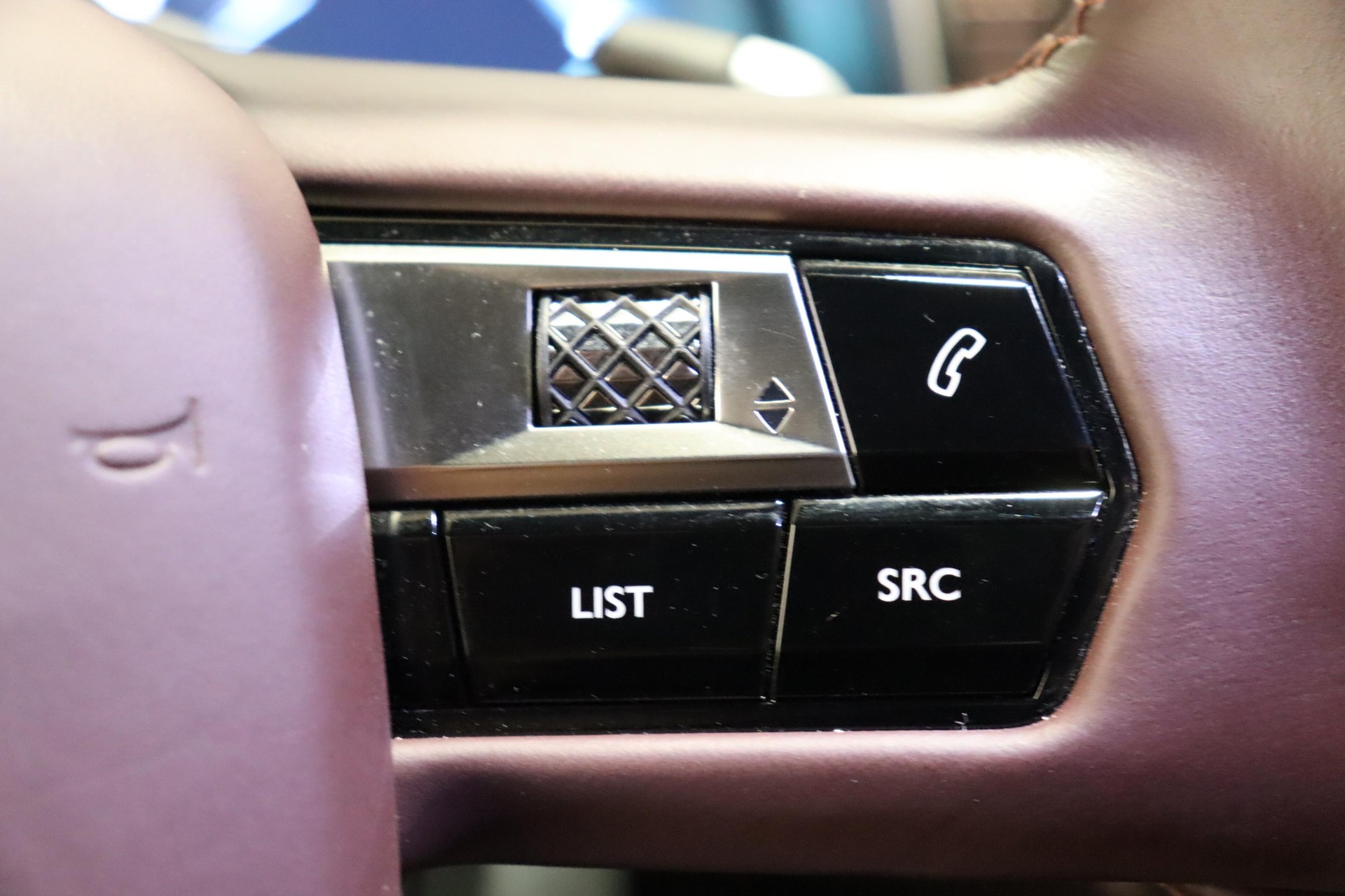 DS AUTOMOBILES 9 1.6 E-Tense Rivoli+-image-11