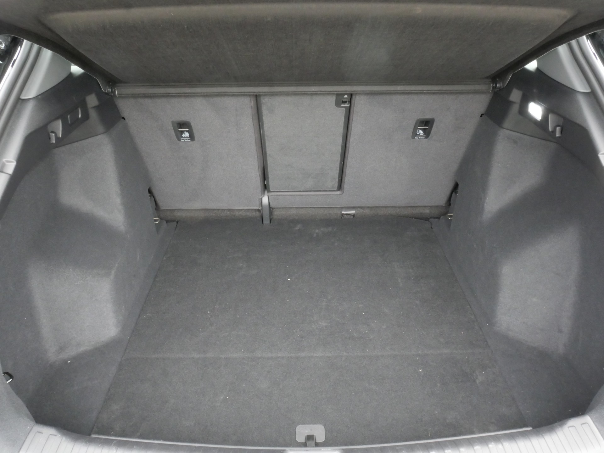 AUDI Q4 Sportback e-tron 45 Attraction S-Line quattro *CH-Auto, 360°-Kamera, AHK*-image-8