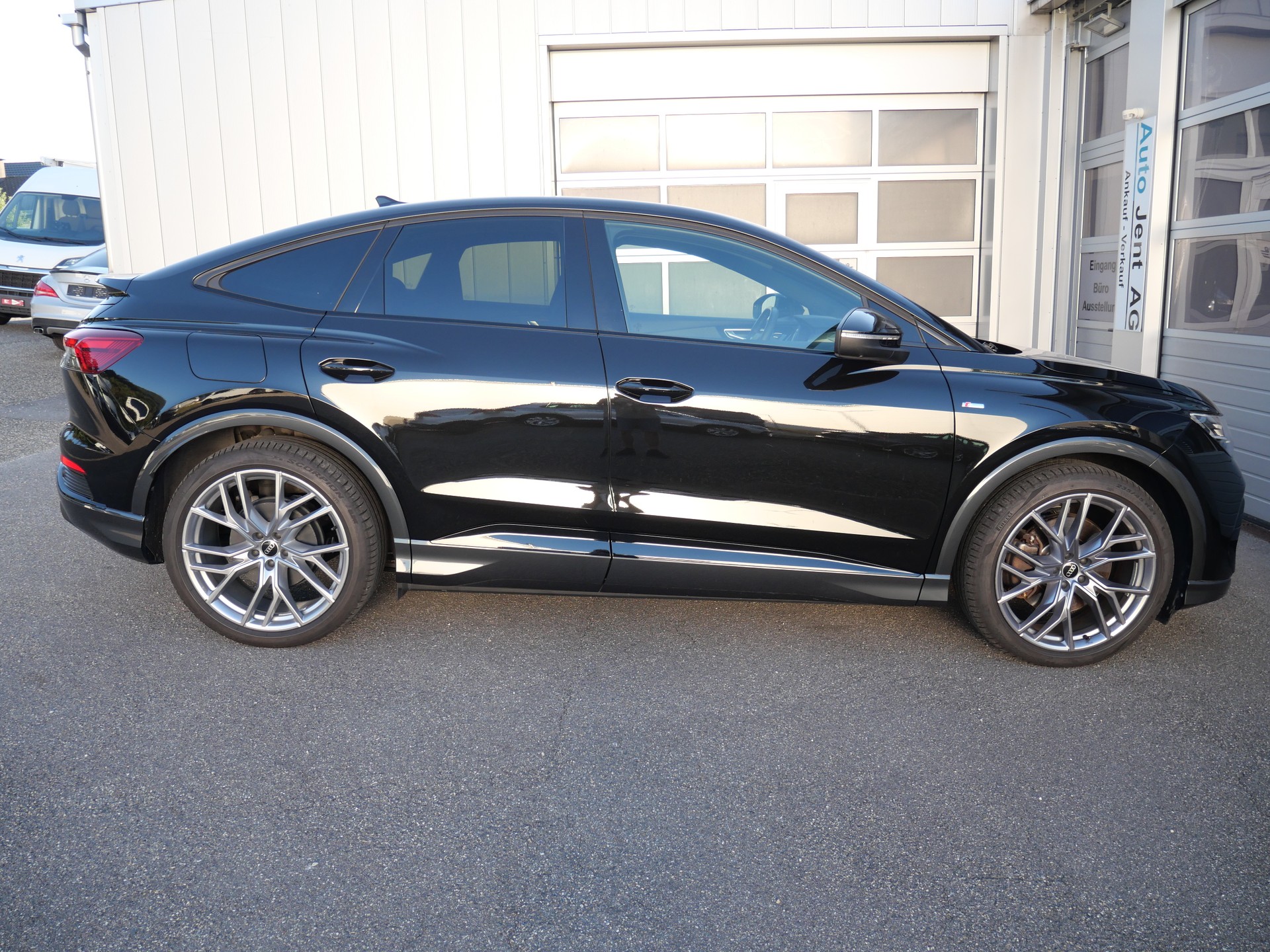 AUDI Q4 Sportback e-tron 45 Attraction S-Line quattro *CH-Auto, 360°-Kamera, AHK*-image-5