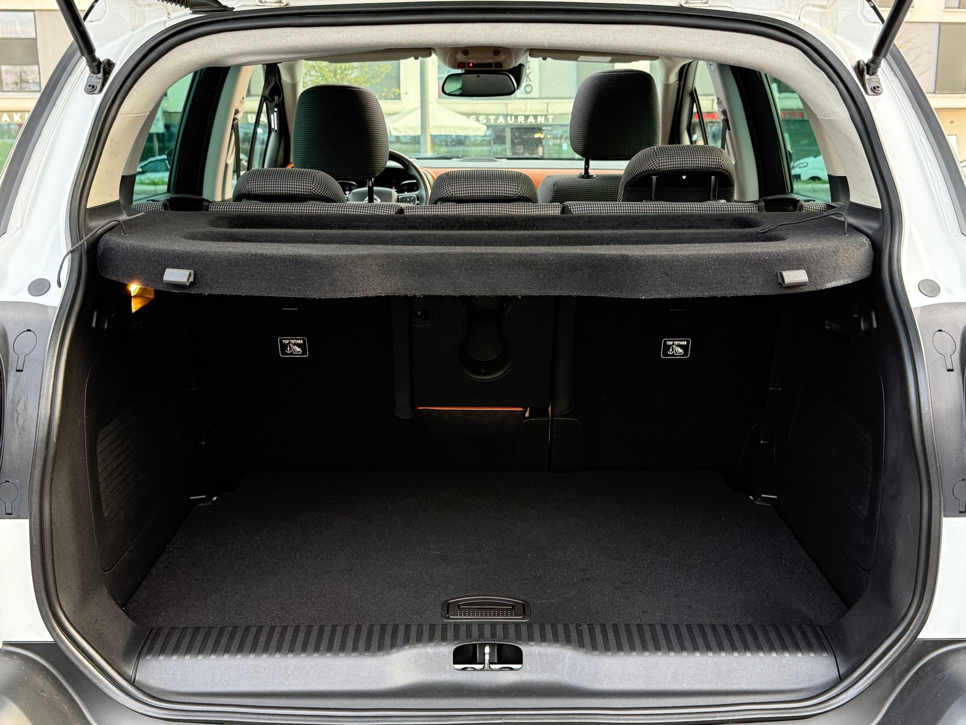 CITROEN C3 Aircross 1.2i PureTech Shine - Nouvelle Expertise : 11.08.2026 & Courroie de Distribution & Pompe à eau + Grand Service Fait-image-28