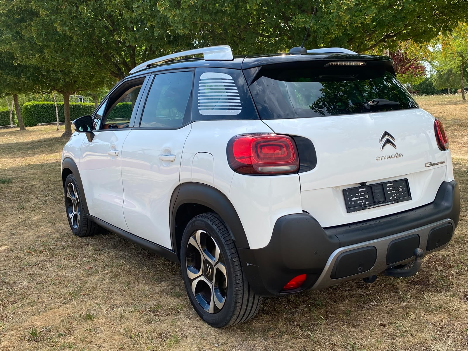 CITROEN C3 Aircross 1.2i PureTech Shine - Nouvelle Expertise & Courroie de Distribution & Pompe à eau + Grand Service Fait le 31.07.2026-image-3