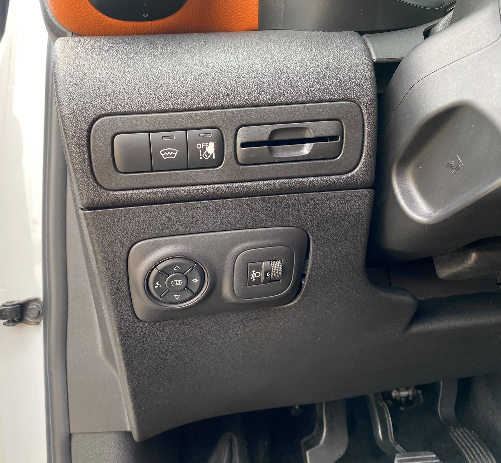 CITROEN C3 Aircross 1.2i PureTech Shine - Nouvelle Expertise & Courroie de Distribution & Pompe à eau + Grand Service Fait le 31.07.2026-image-24