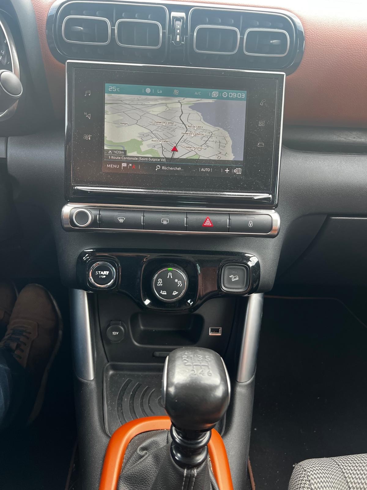 CITROEN C3 Aircross 1.2i PureTech Shine-image-23