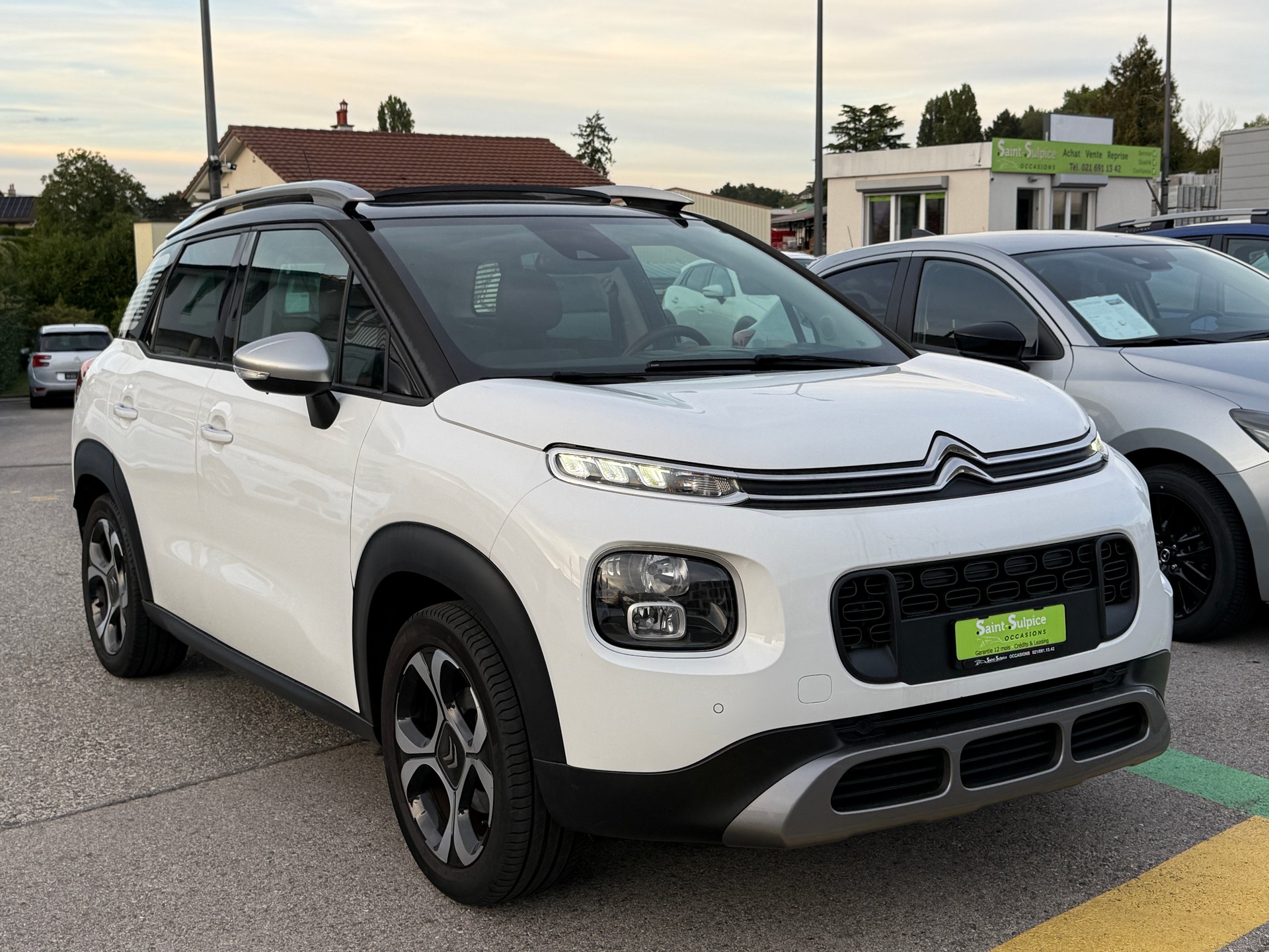 CITROEN C3 Aircross 1.2i PureTech Shine - Nouvelle Expertise : 11.08.2026 & Courroie de Distribution & Pompe à eau + Grand Service Fait-image-5