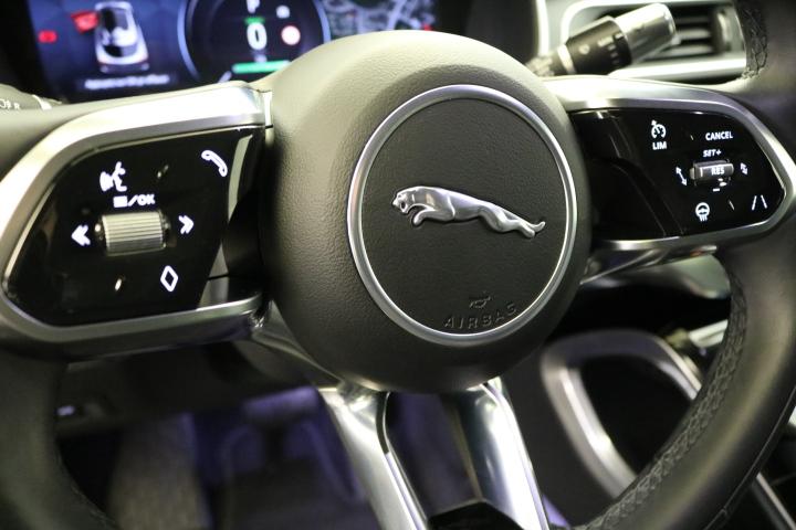 JAGUAR I-Pace EV400 SE AWD-image-21
