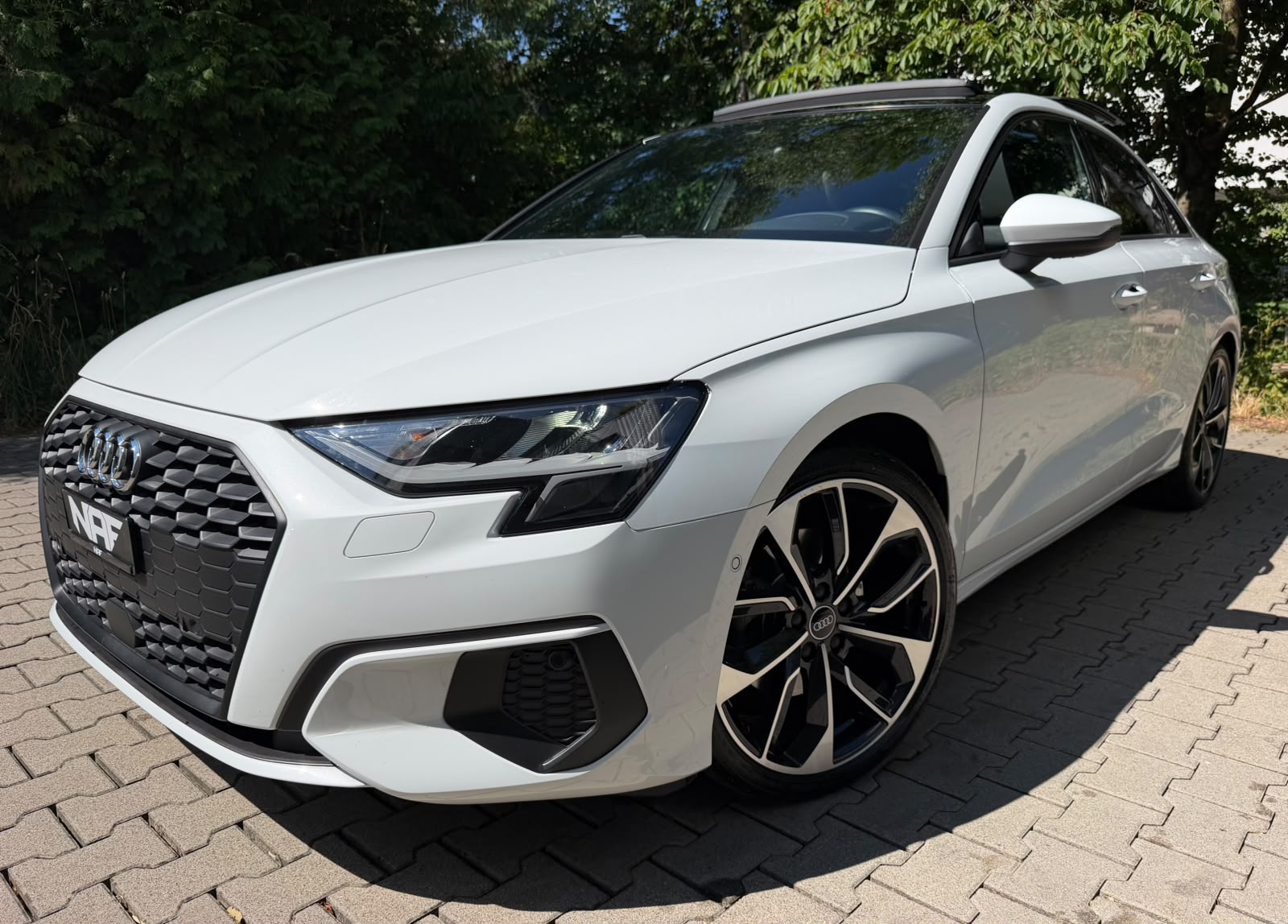 AUDI A3 Limousine 35 TFSI Attraction S-tronic-image-0