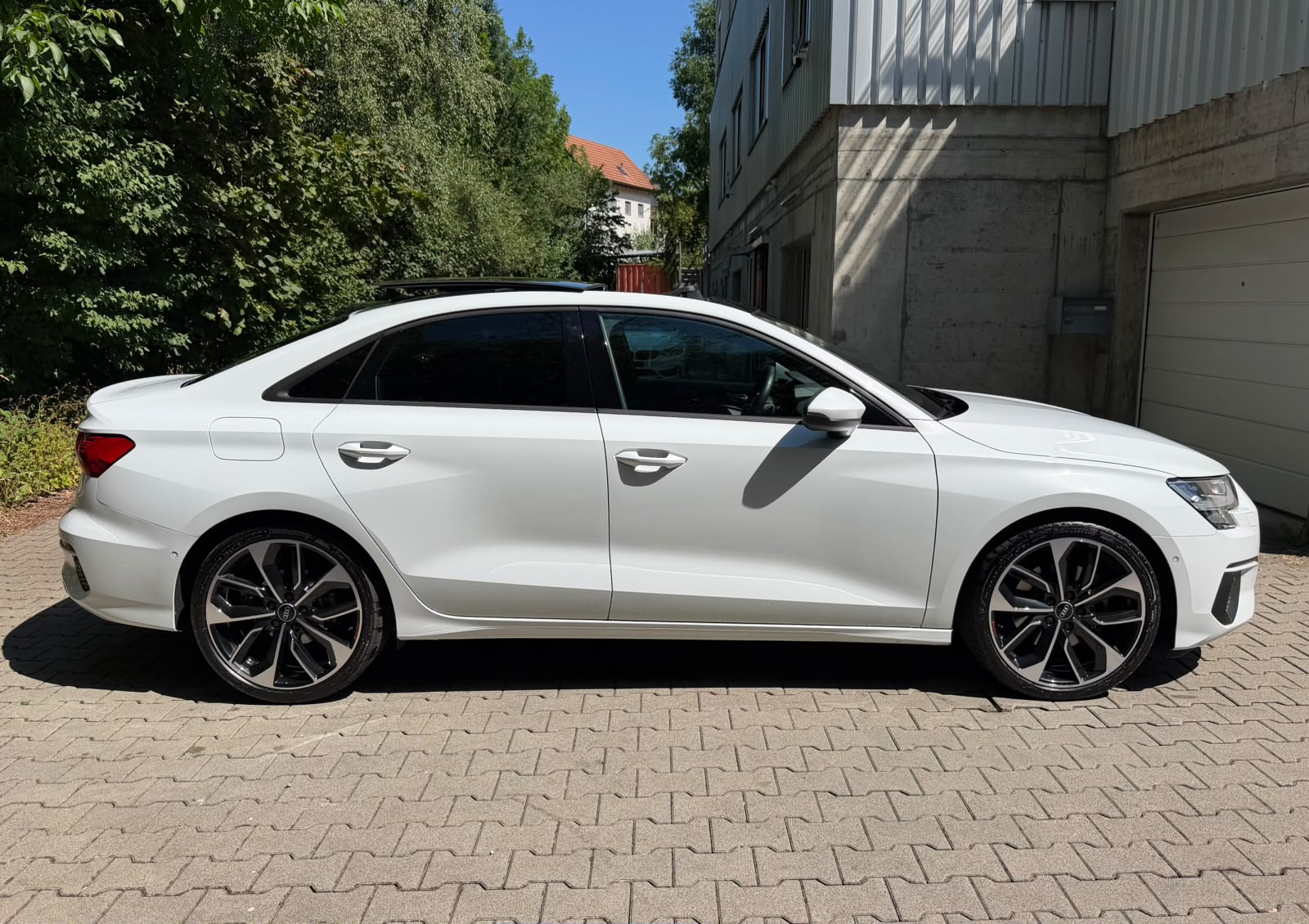 AUDI A3 Limousine 35 TFSI Attraction S-tronic-image-5