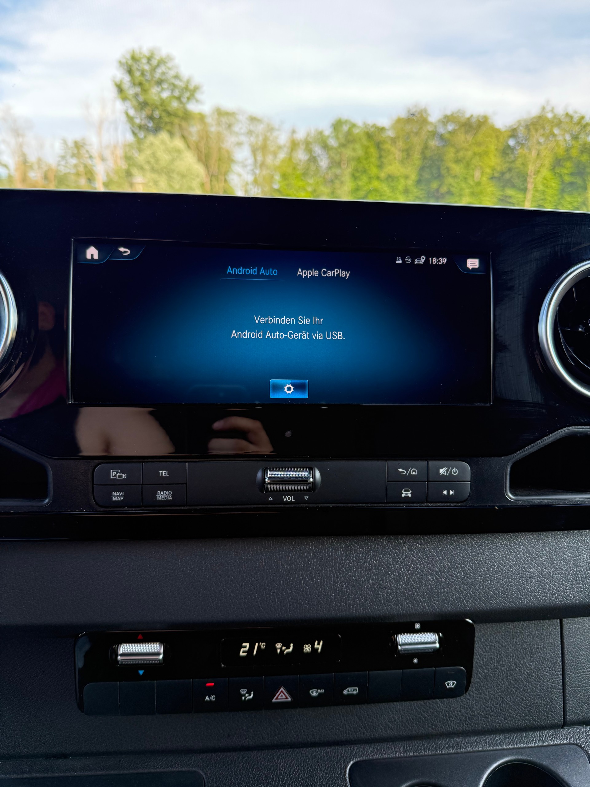 MERCEDES-BENZ Sprinter 319 CDI Standard 9G-TRONIC-image-13