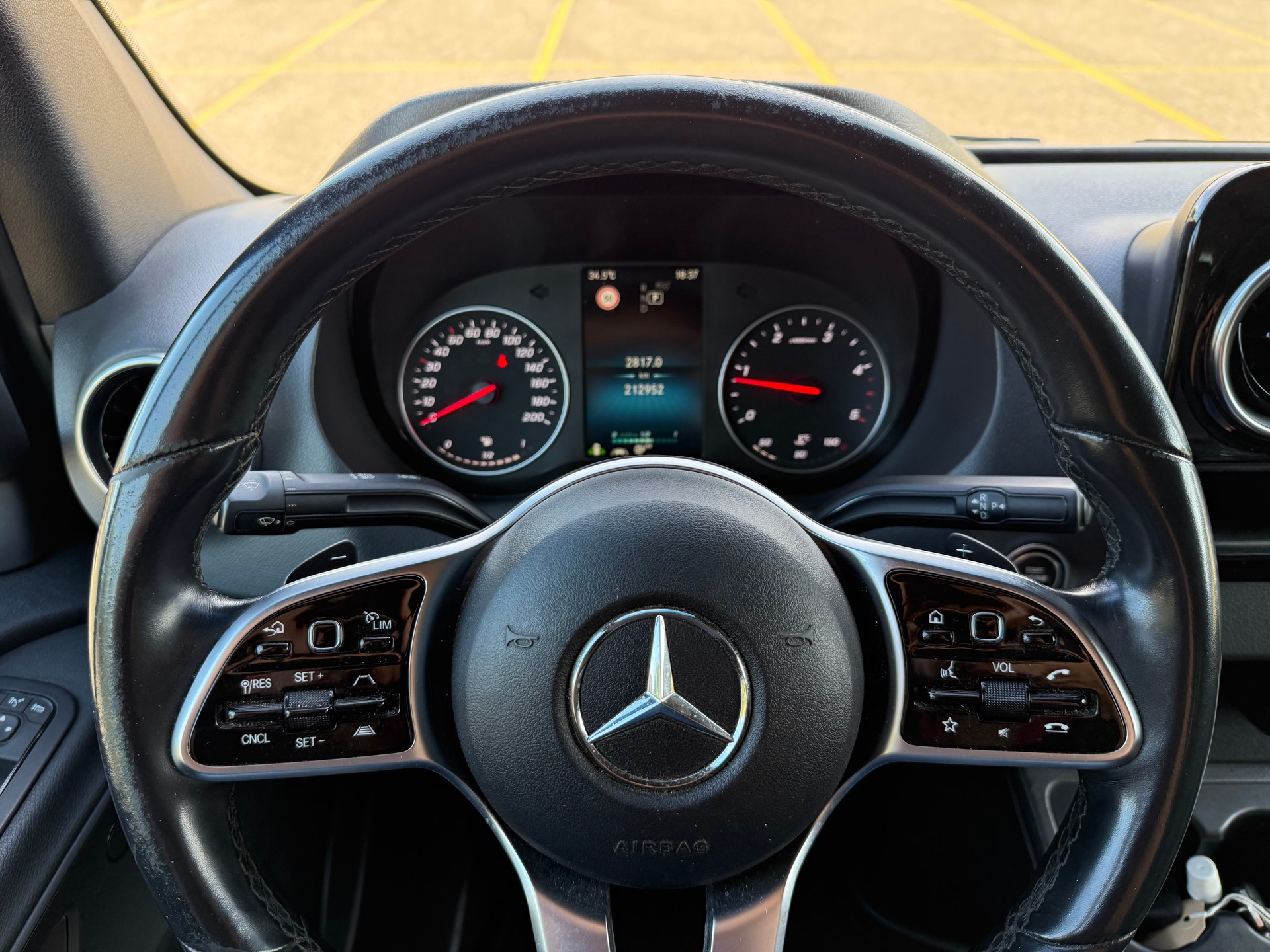 MERCEDES-BENZ Sprinter 319 CDI Standard 9G-TRONIC-image-8