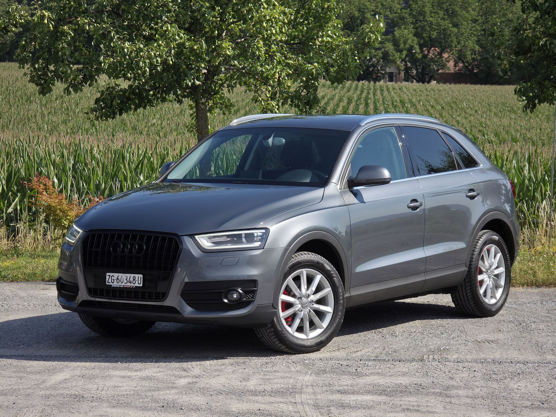 AUDI Q3 2.0 TFSI quattro-image-1