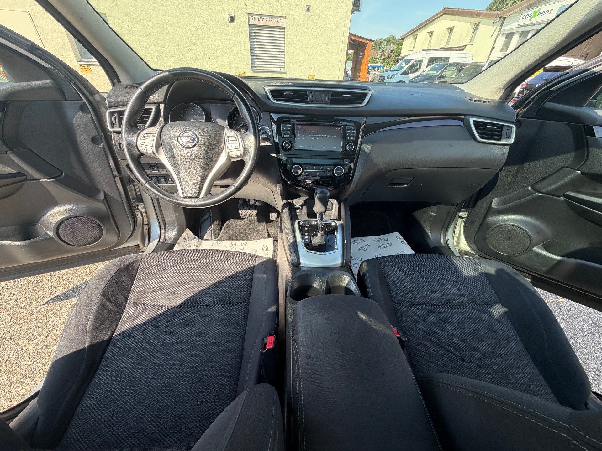 NISSAN Qashqai 1.2 DIG-T tekna Xtronic CVT-image-8