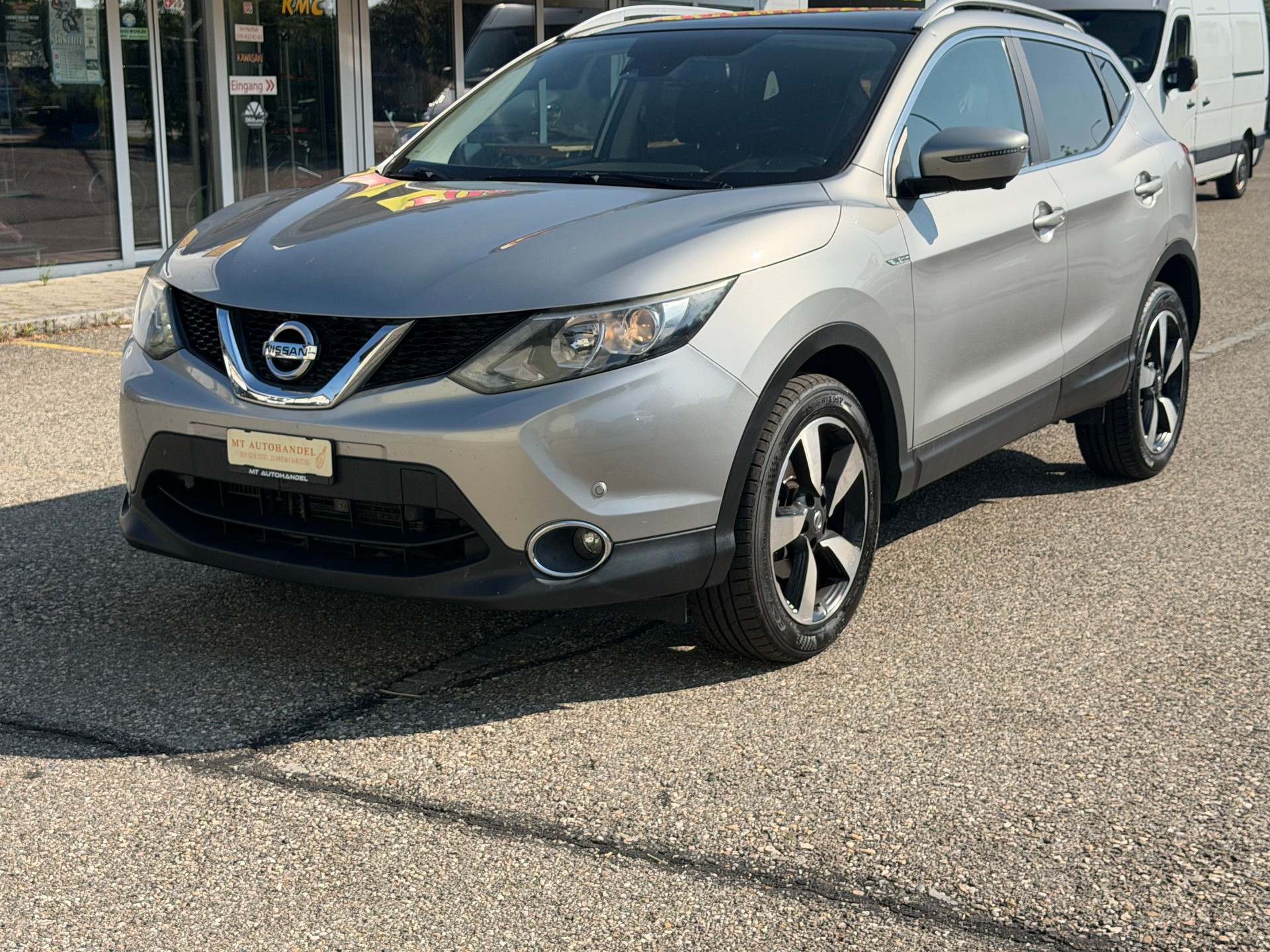 NISSAN Qashqai 1.2 DIG-T tekna Xtronic CVT-image-0