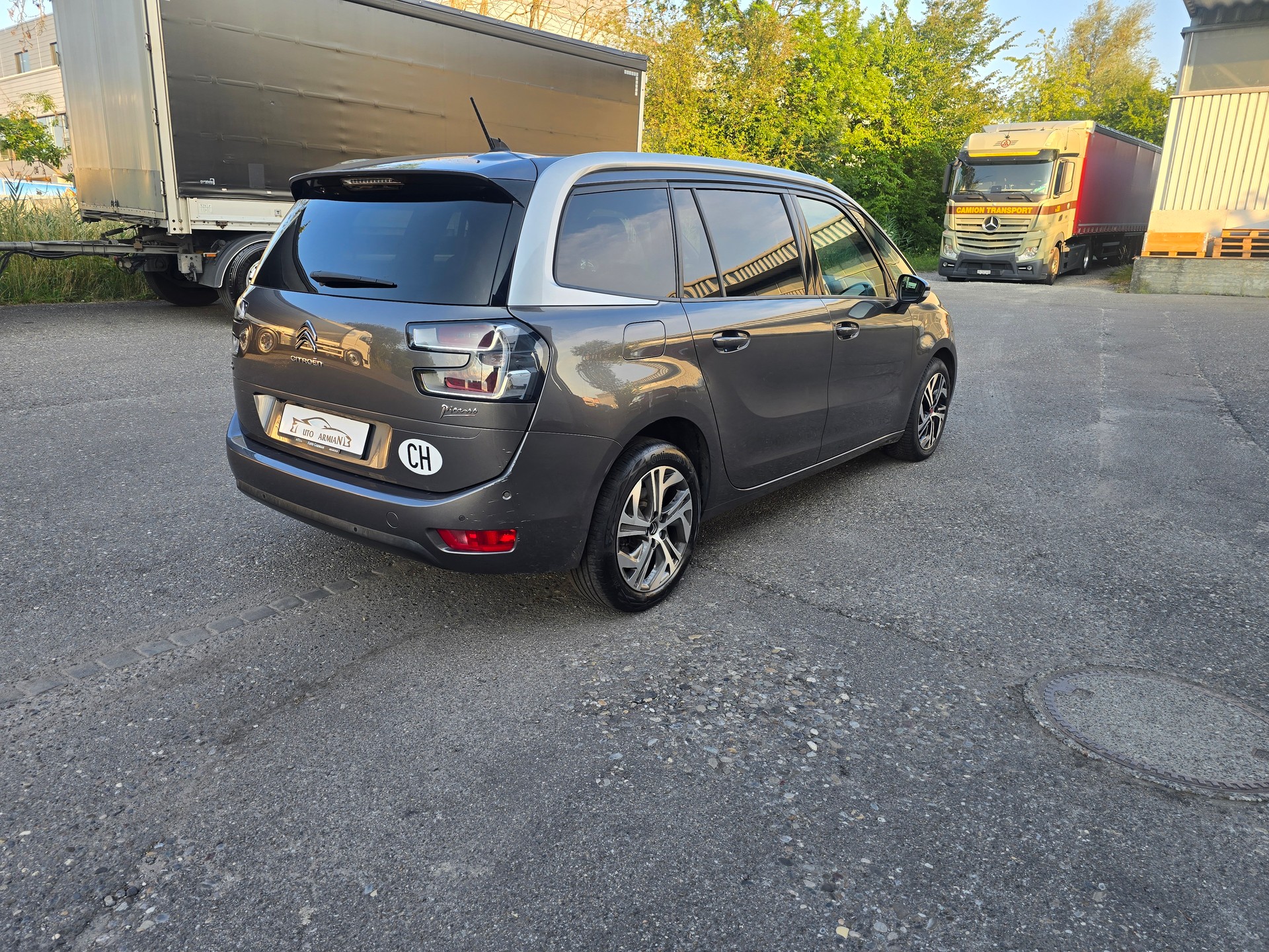 CITROEN Grand C4 Picasso 1.6i 16V THP Feel Edition EAT6-image-5
