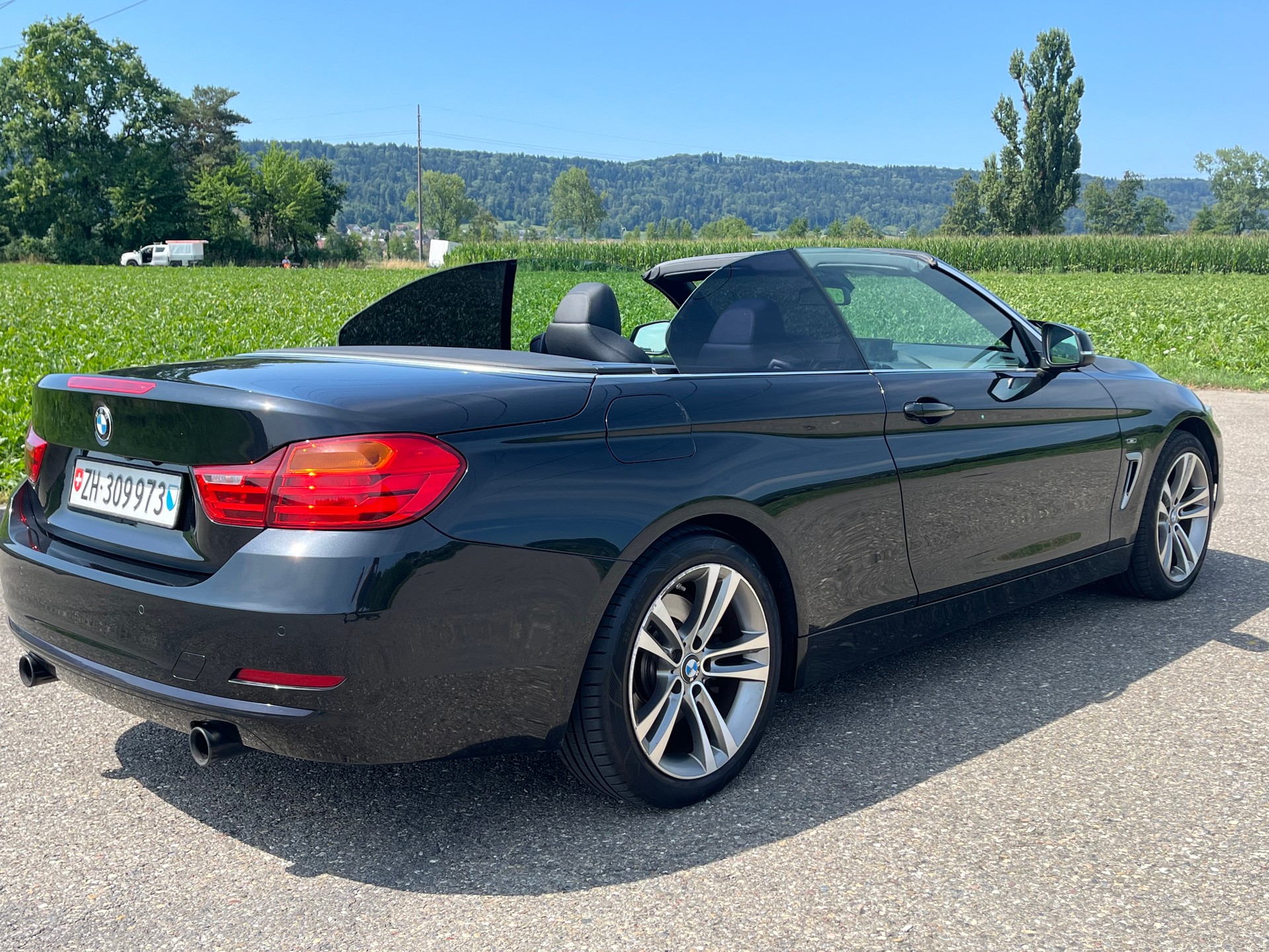 BMW 435i Cabriolet xDrive Sport Line Steptronic-image-3