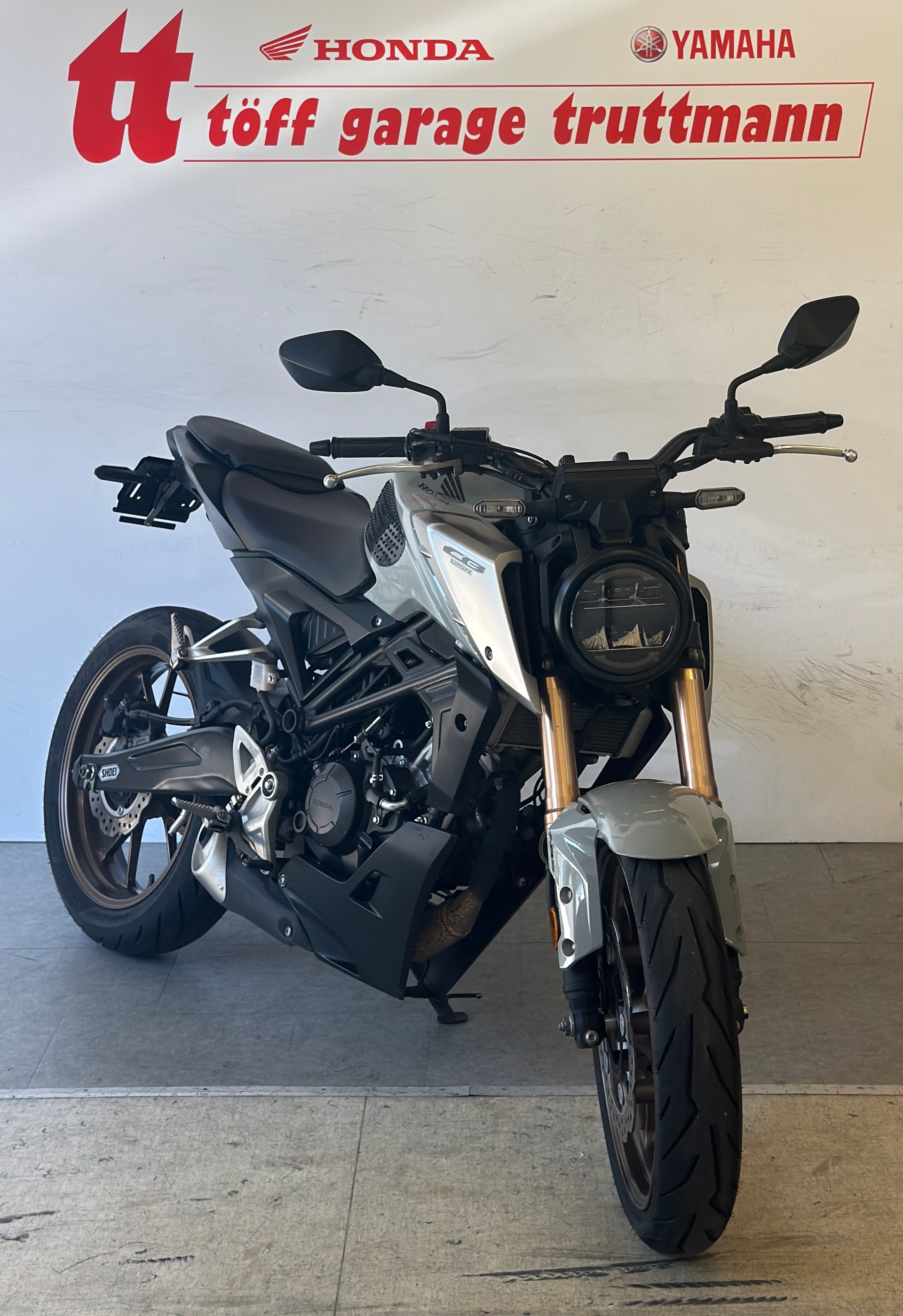 HONDA CB 125 R-showroom-element-2