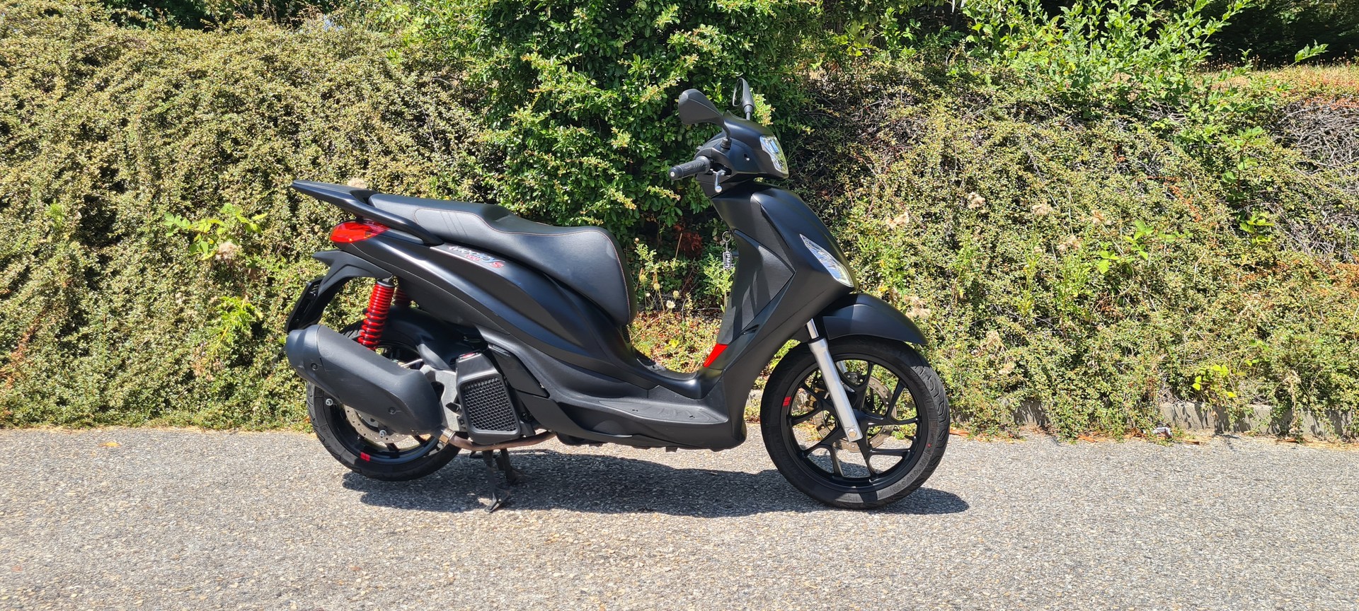 PIAGGIO Medley-image-2