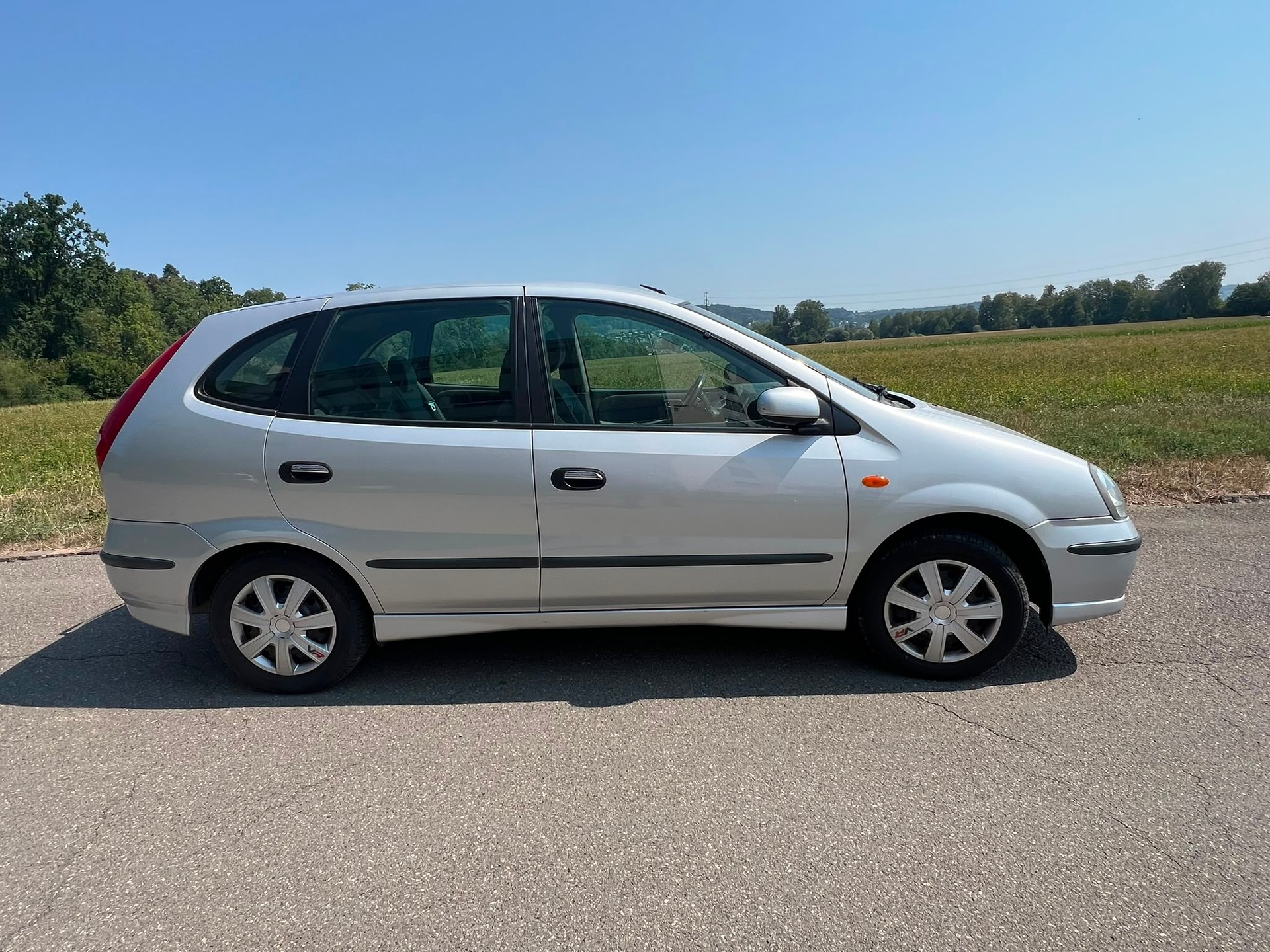NISSAN ALMERA Automatic Mit MFK-image-4