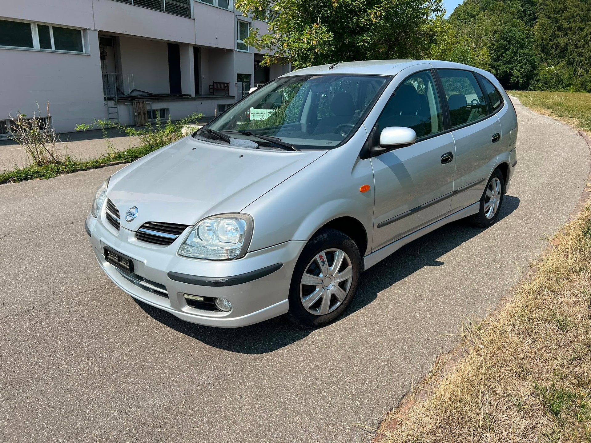 NISSAN ALMERA Automatic Mit MFK-image-0