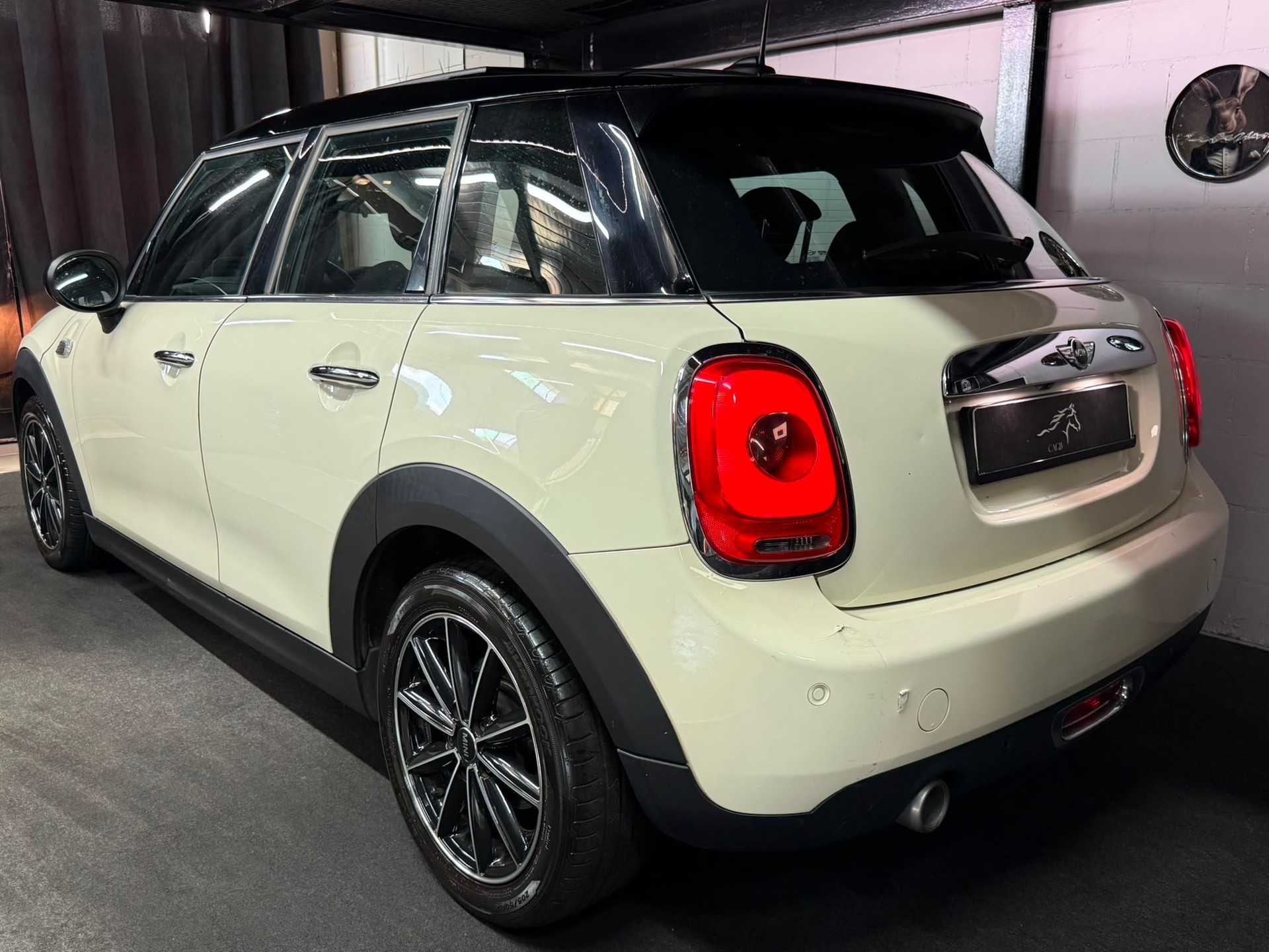 MINI Cooper D Steptronic-image-6
