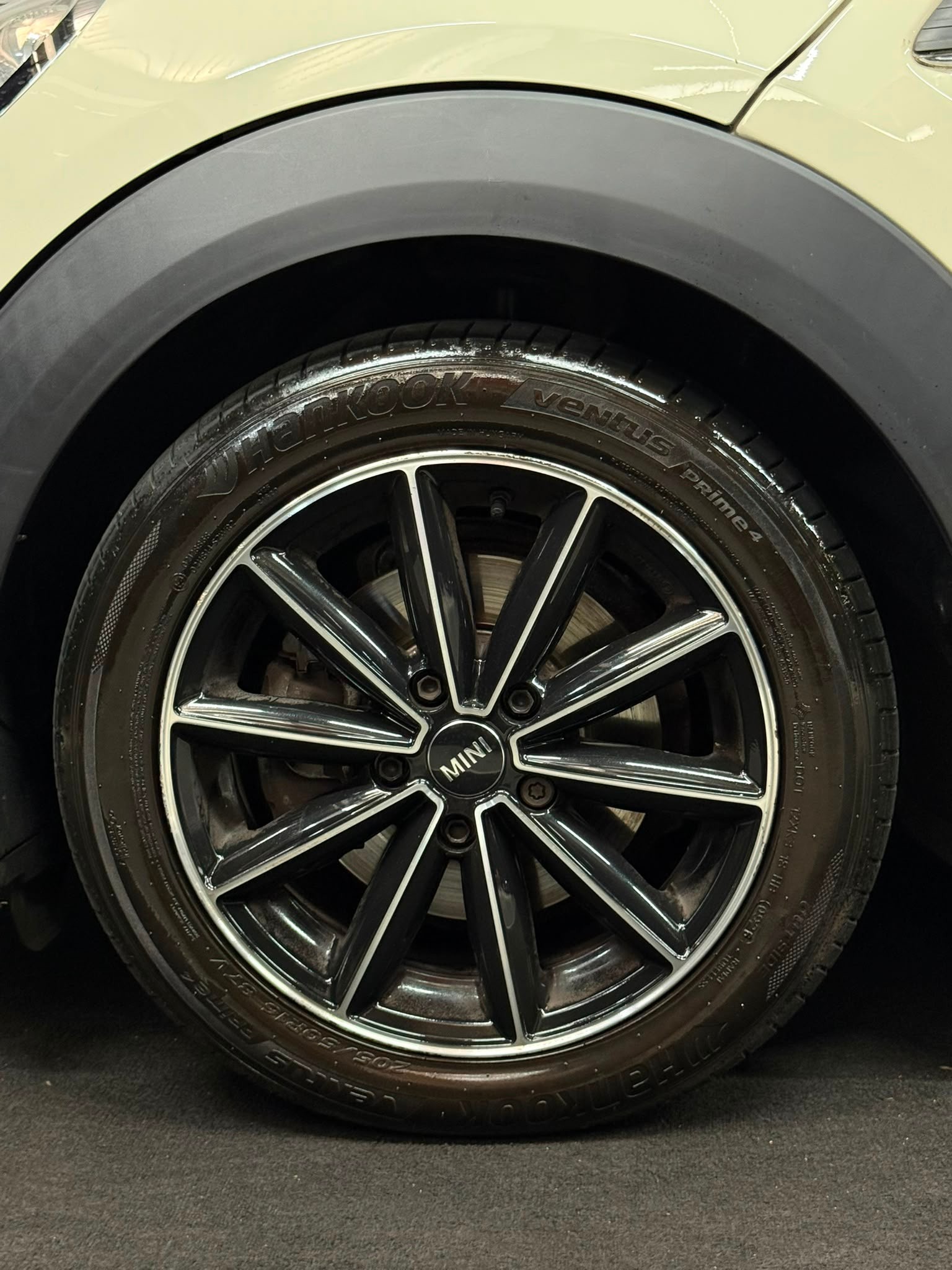 MINI Cooper D Steptronic-image-21