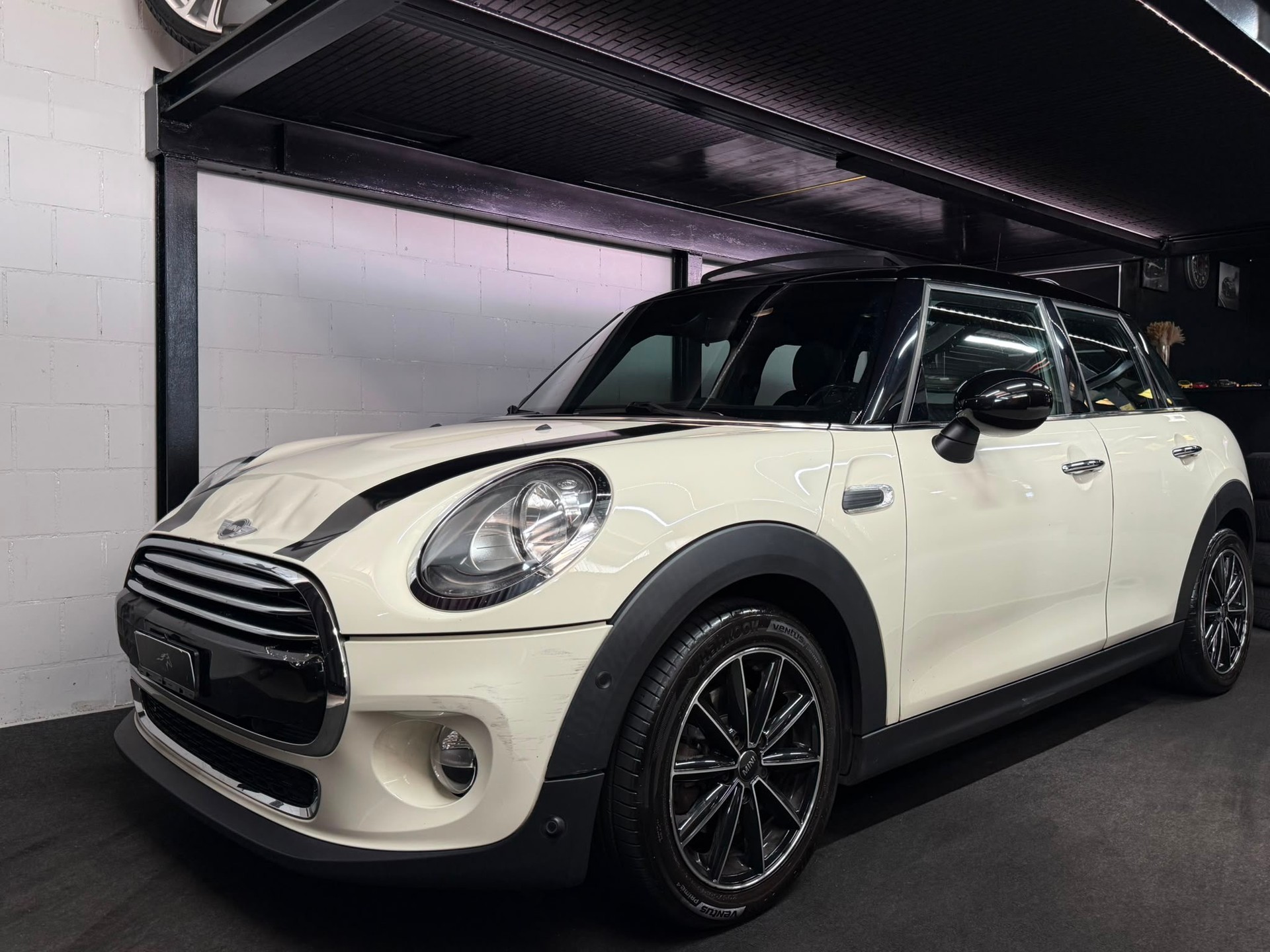 MINI Cooper D Steptronic-image-23