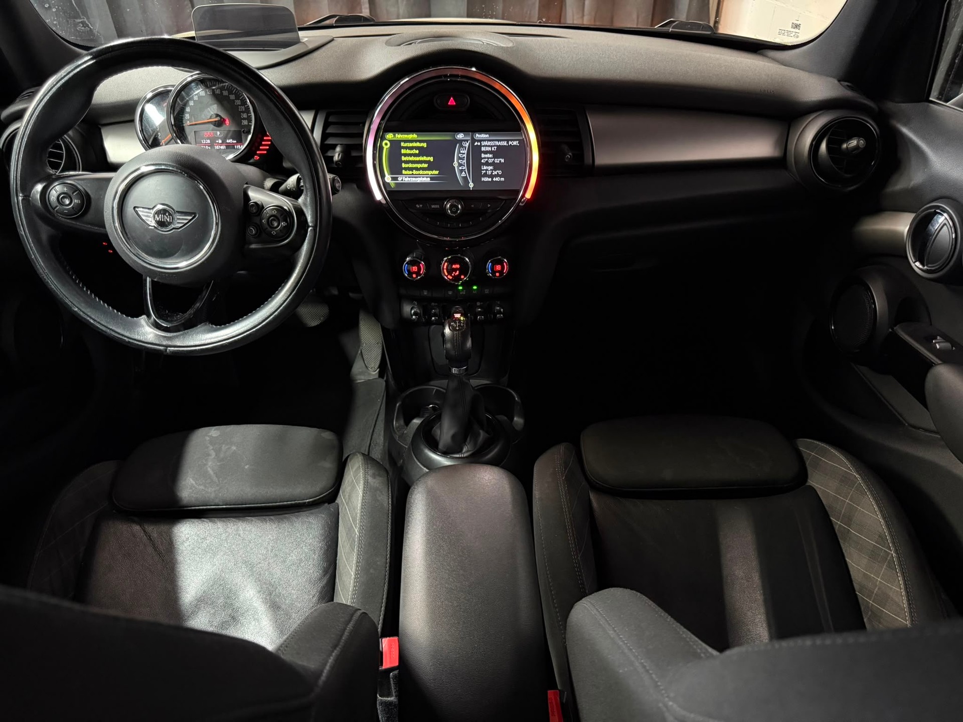 MINI Cooper D Steptronic-image-14