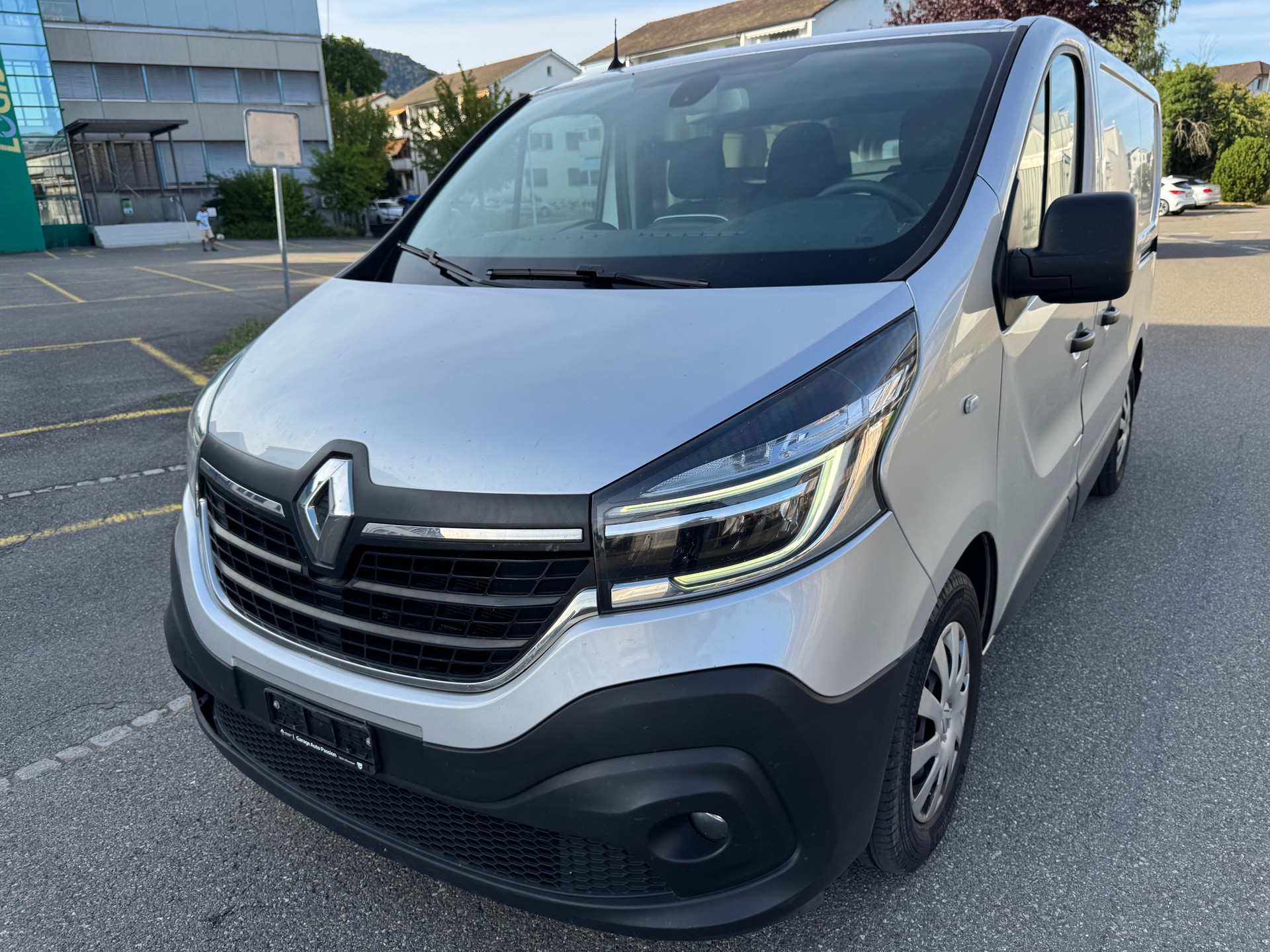 RENAULT Trafic 2.0 ENERGY dCi145 3.0t Business L1H1 A