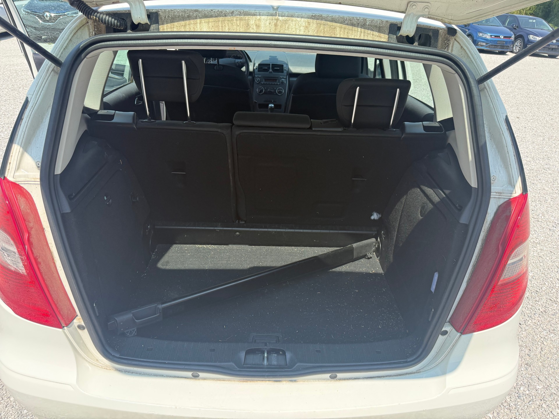 MERCEDES-BENZ A 180 (170) BlueEfficiency Avantgarde Selection-image-7