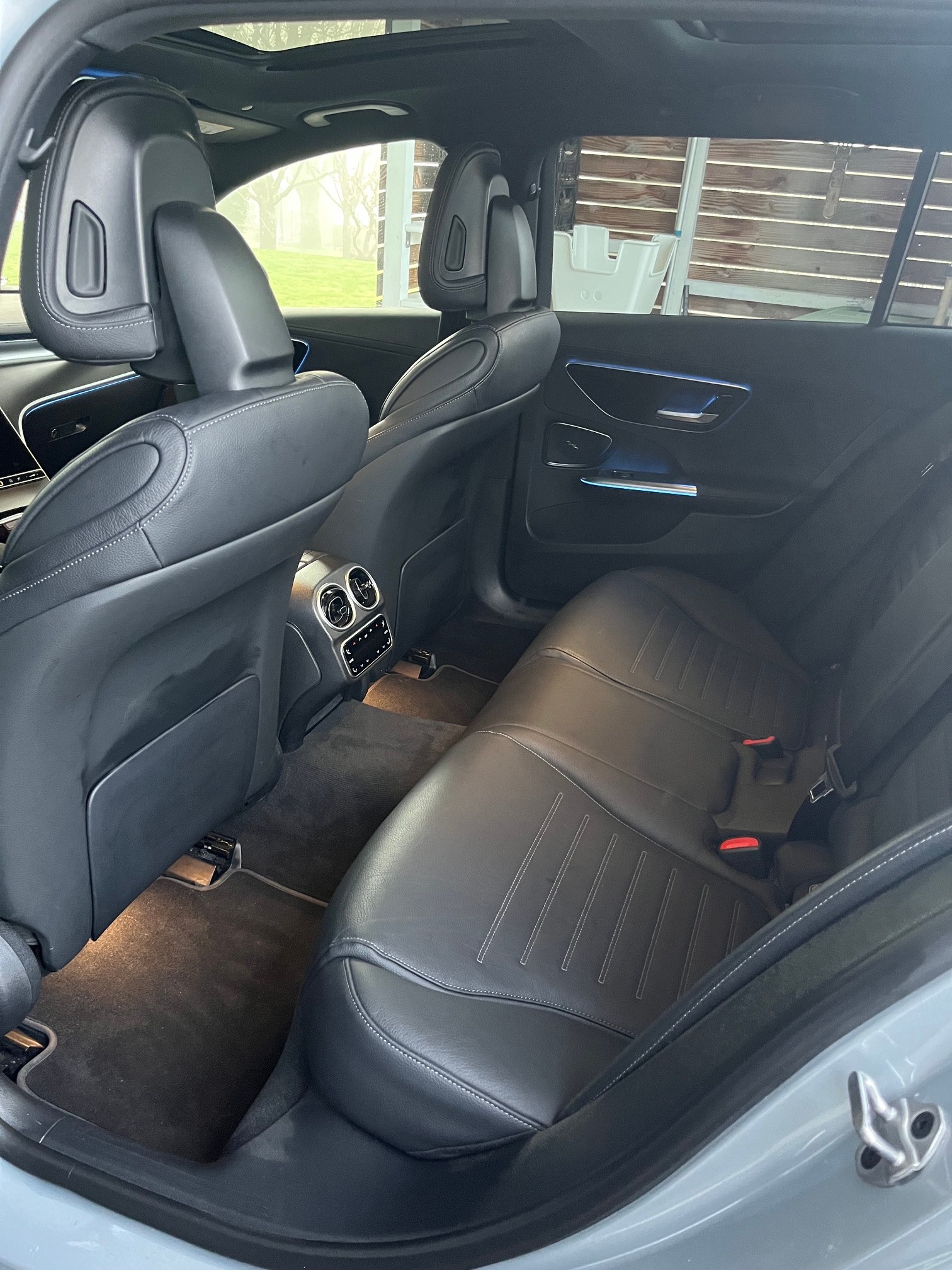 MERCEDES-BENZ C 220 d T 4Matic Swiss Star AMG Line-image-6