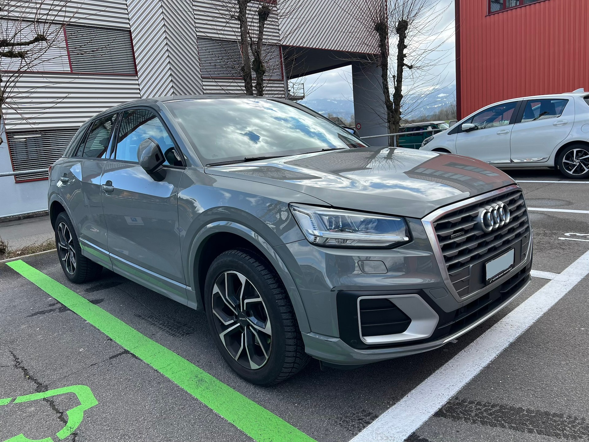 AUDI Q2 2.0 TFSI design quattro S-tronic*TOP AUTO*-image-0