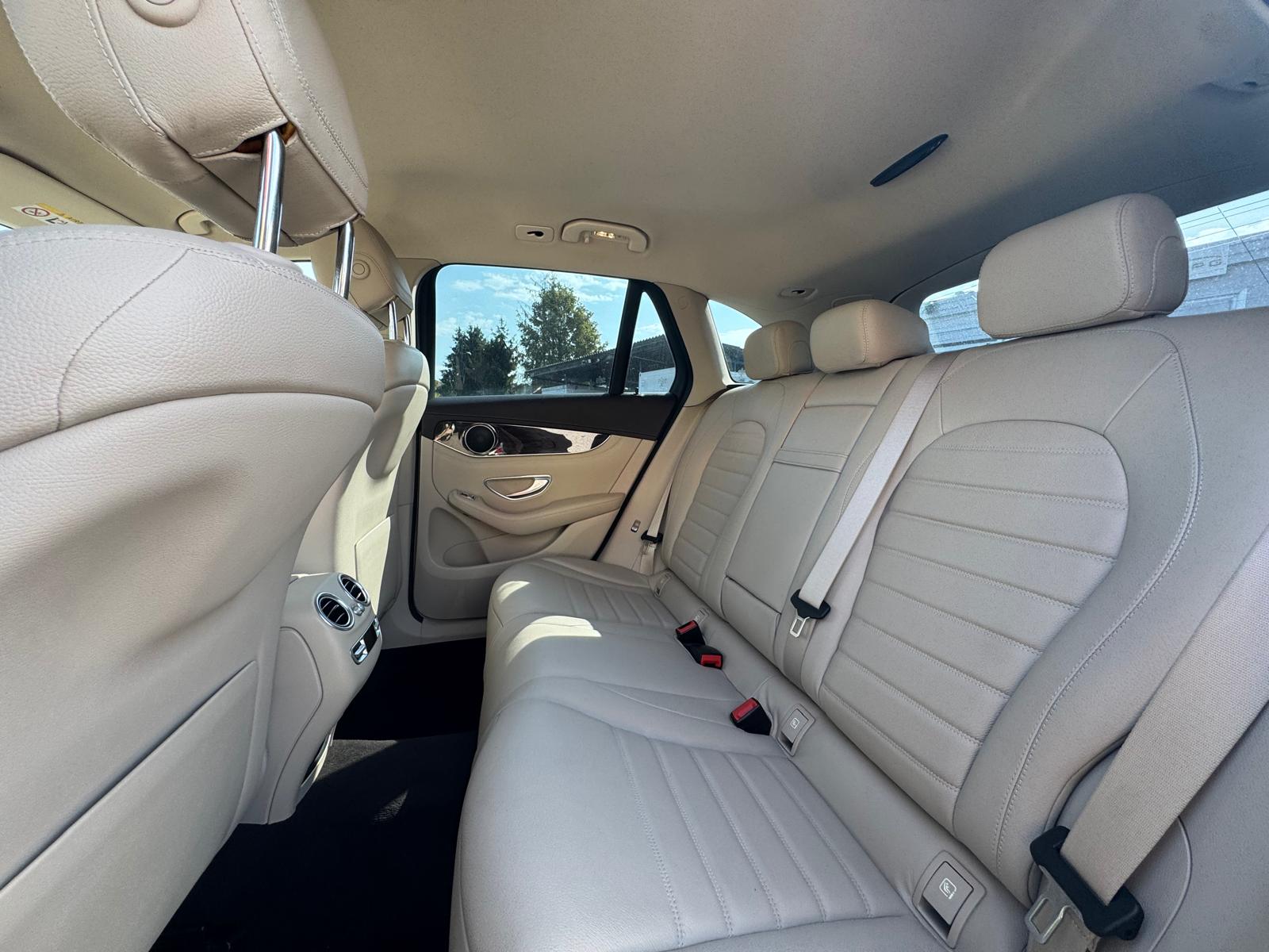 MERCEDES-BENZ GLC 350 d Exclusive 4Matic 9G-Tronic-image-9