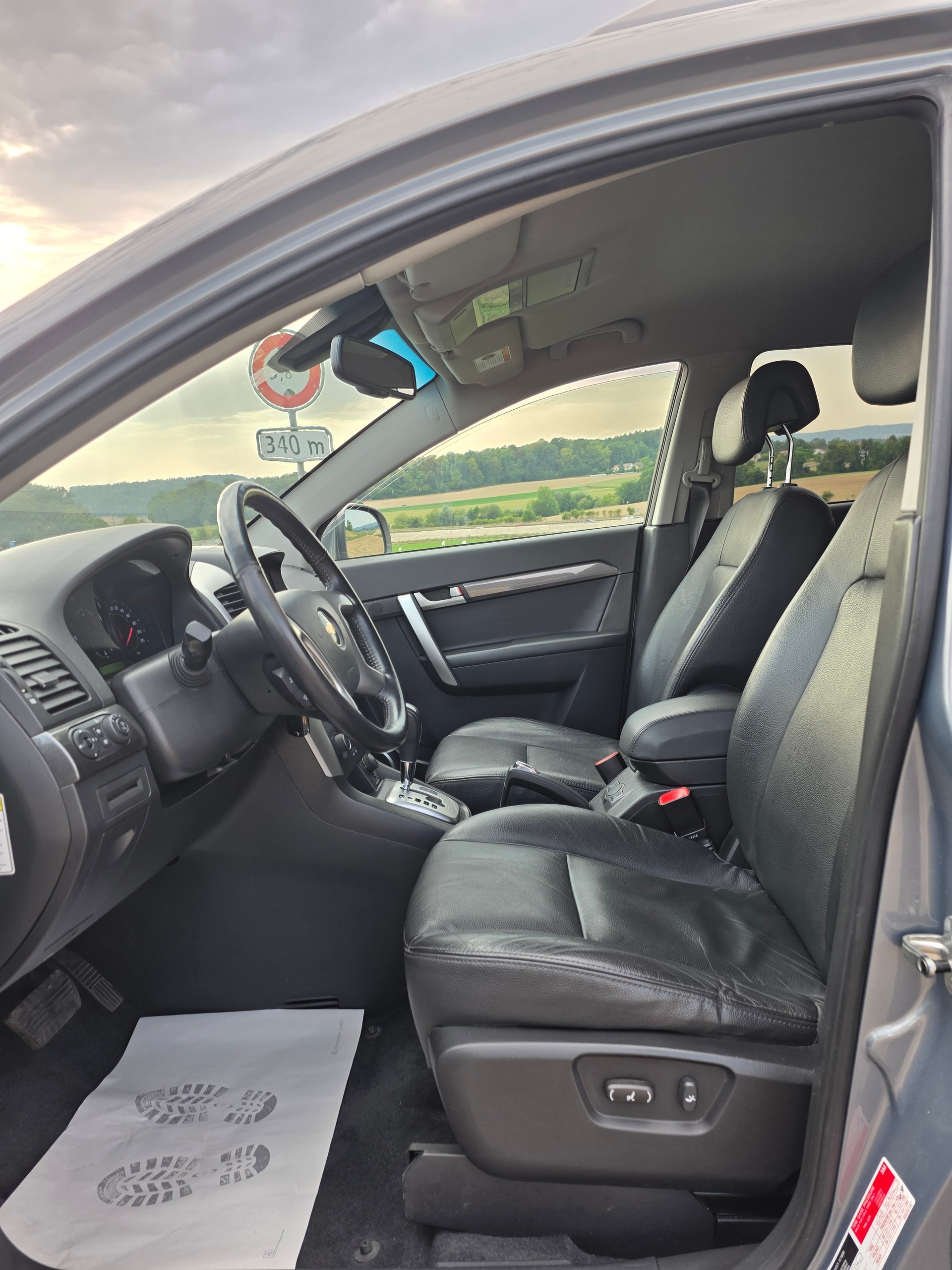 CHEVROLET Captiva 2.0 VCDi 100 Edition 4WD Automatic-image-9