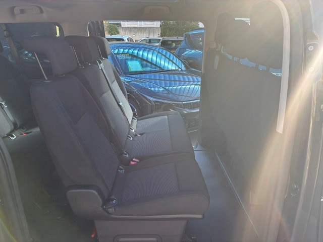 OPEL Zafira Life L 2.0 CDTI 177 Business Edition S/S-image-11
