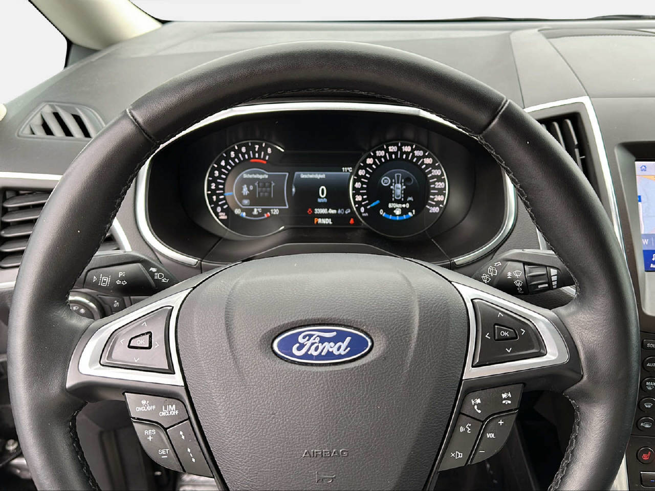FORD Galaxy 2.5 Hybrid Titanium 7P-image-9