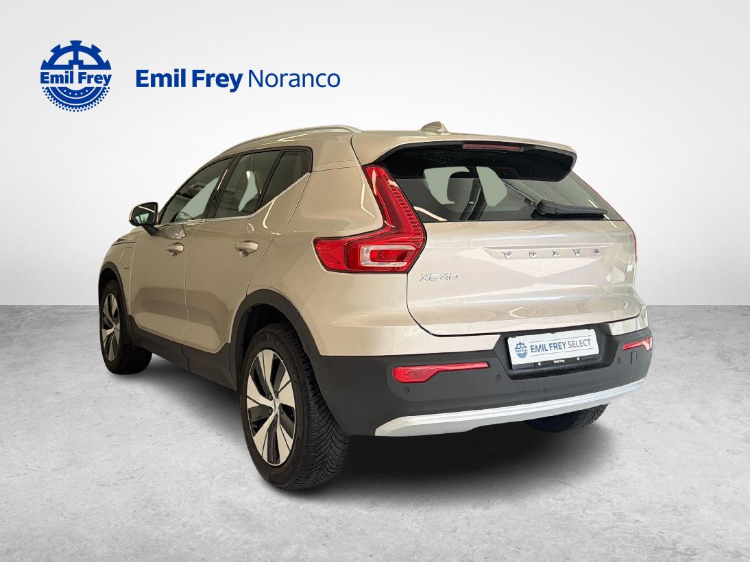 VOLVO XC40 1.5 T5 PiH Plus Bright-image-3