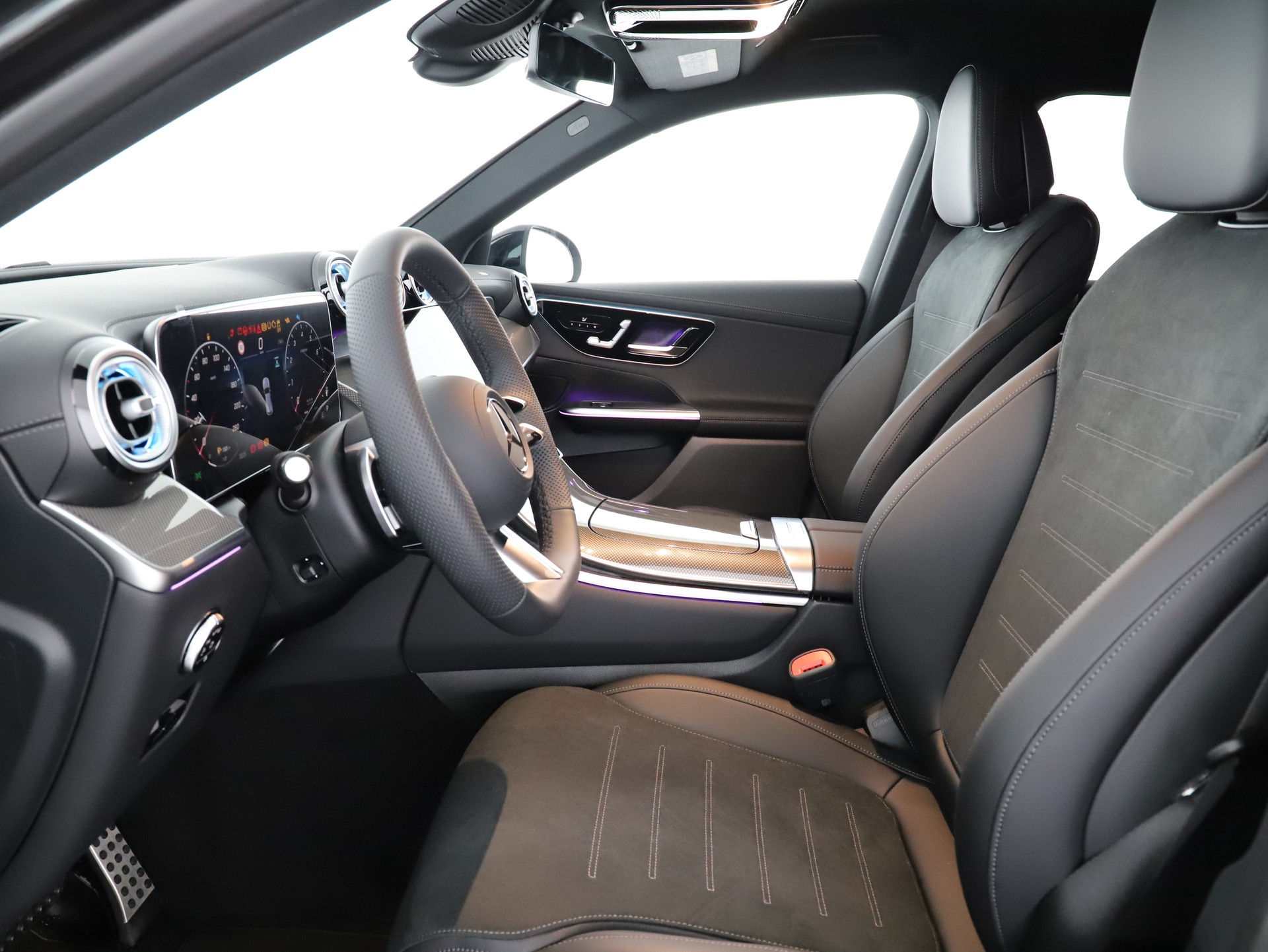MERCEDES-BENZ GLC 200 4Matic 9G-Tronic-image-9