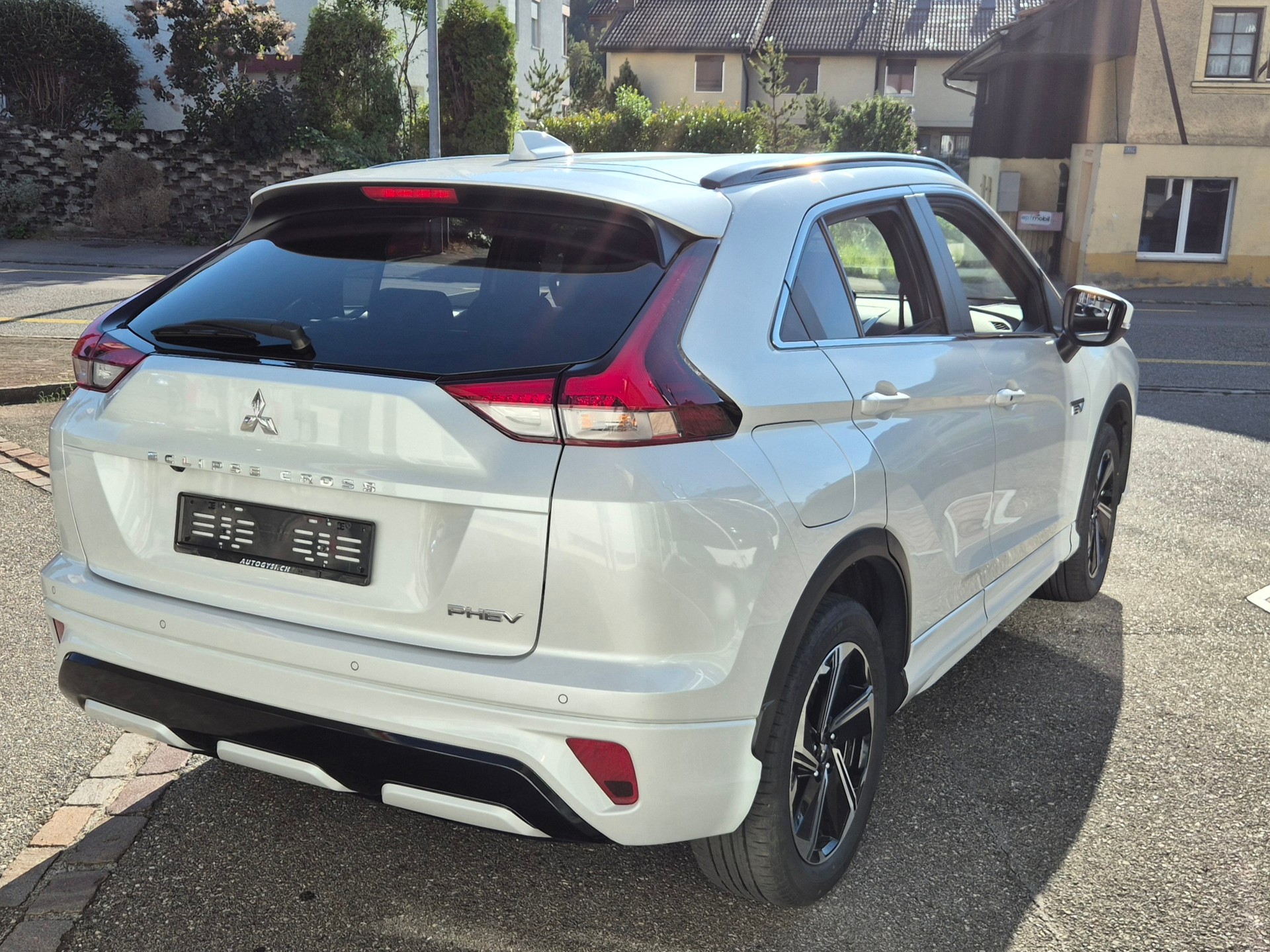 MITSUBISHI Eclip.Cross PHEV Instyle-image-12
