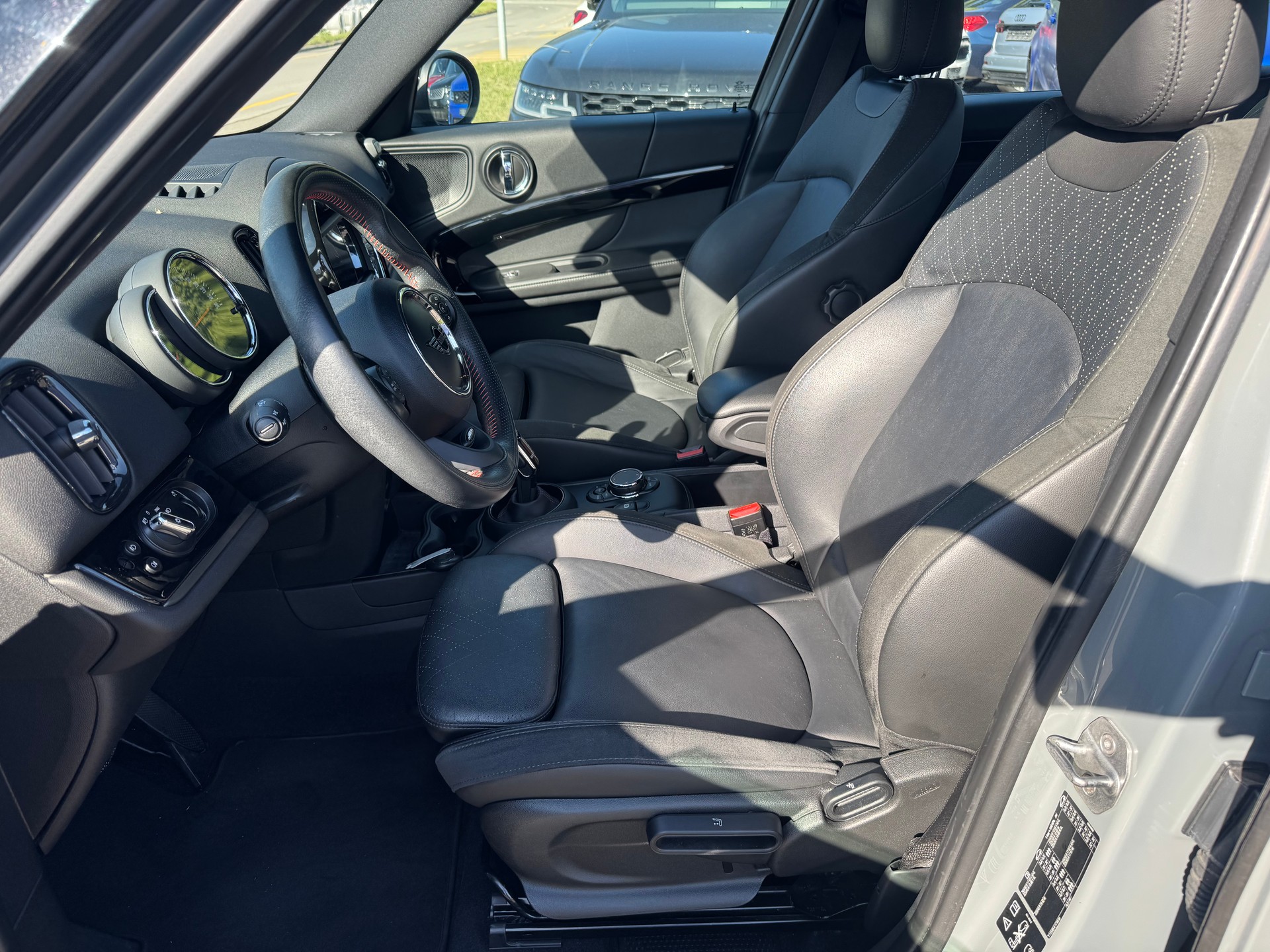 MINI Countryman Cooper SD ALL4 Steptronic-image-11