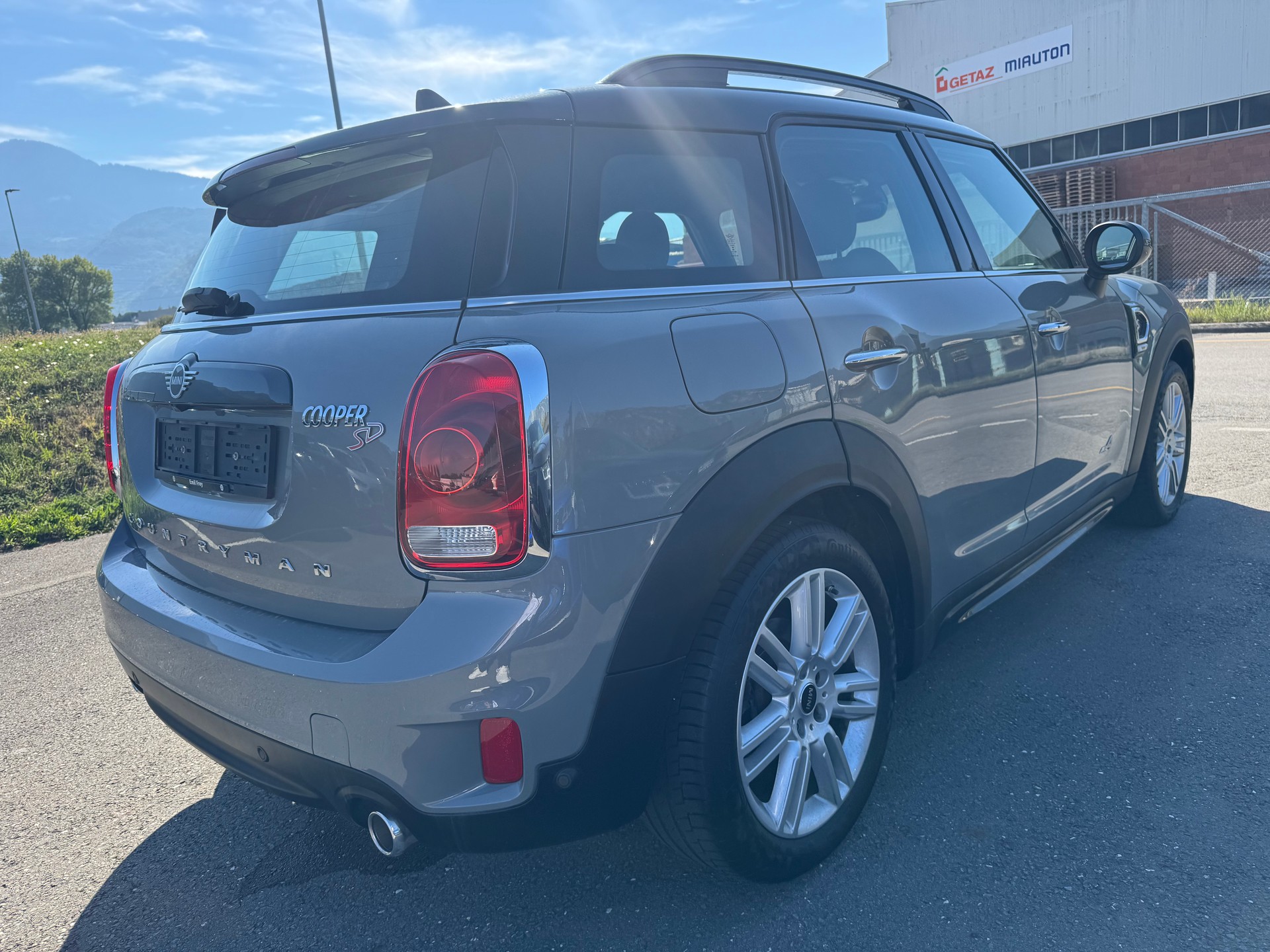 MINI Countryman Cooper SD ALL4 Steptronic-image-5