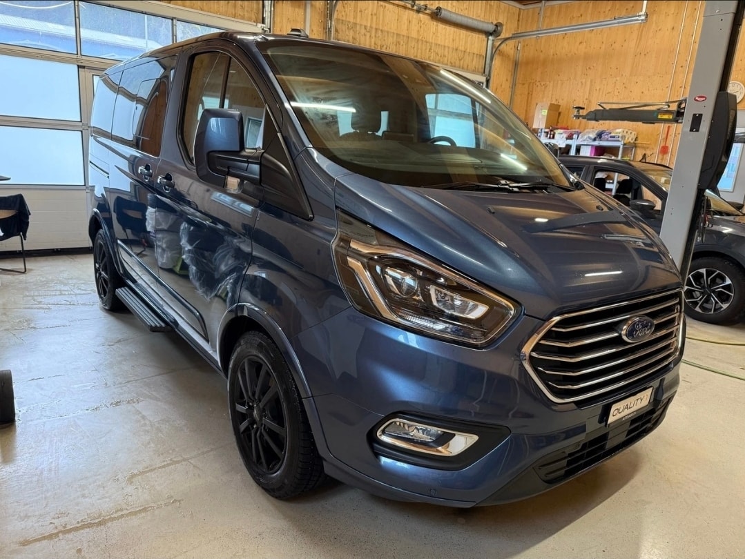 FORD Tourneo Custom 320 L1H1 Titanium X A-image-2