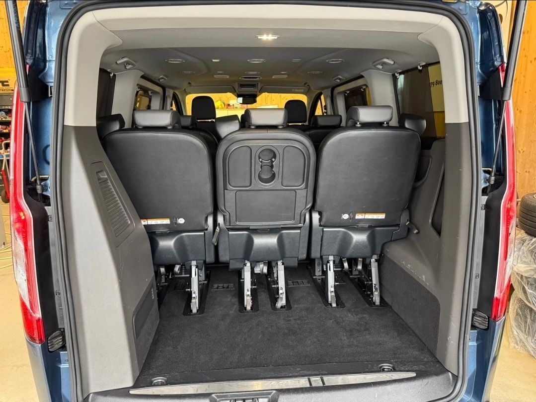 FORD Tourneo Custom 320 L1H1 Titanium X A-image-15