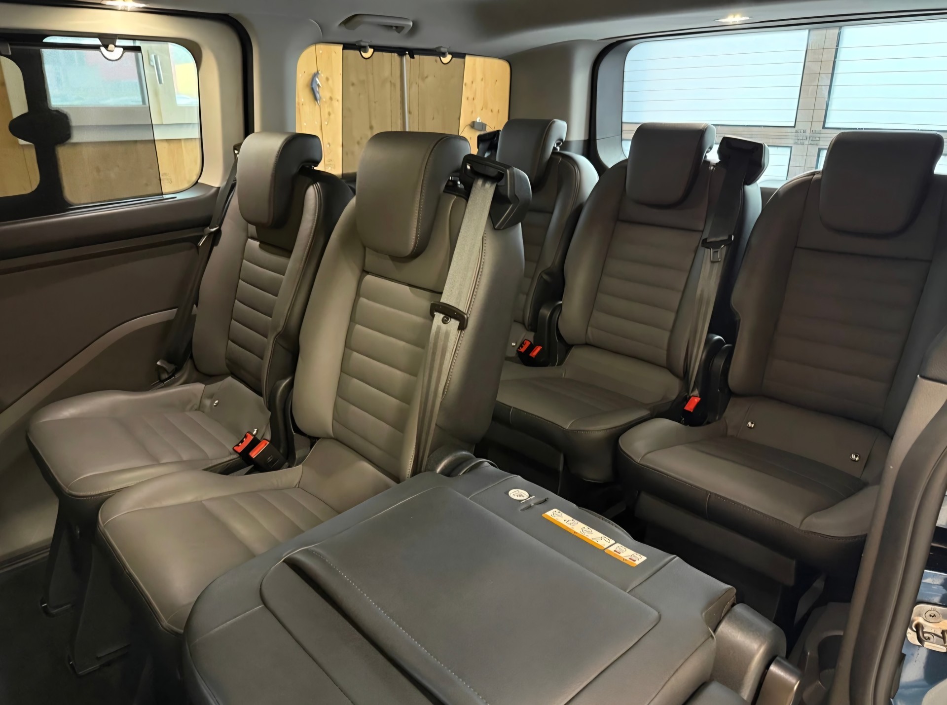 FORD Tourneo Custom 320 L1H1 Titanium X A-image-14