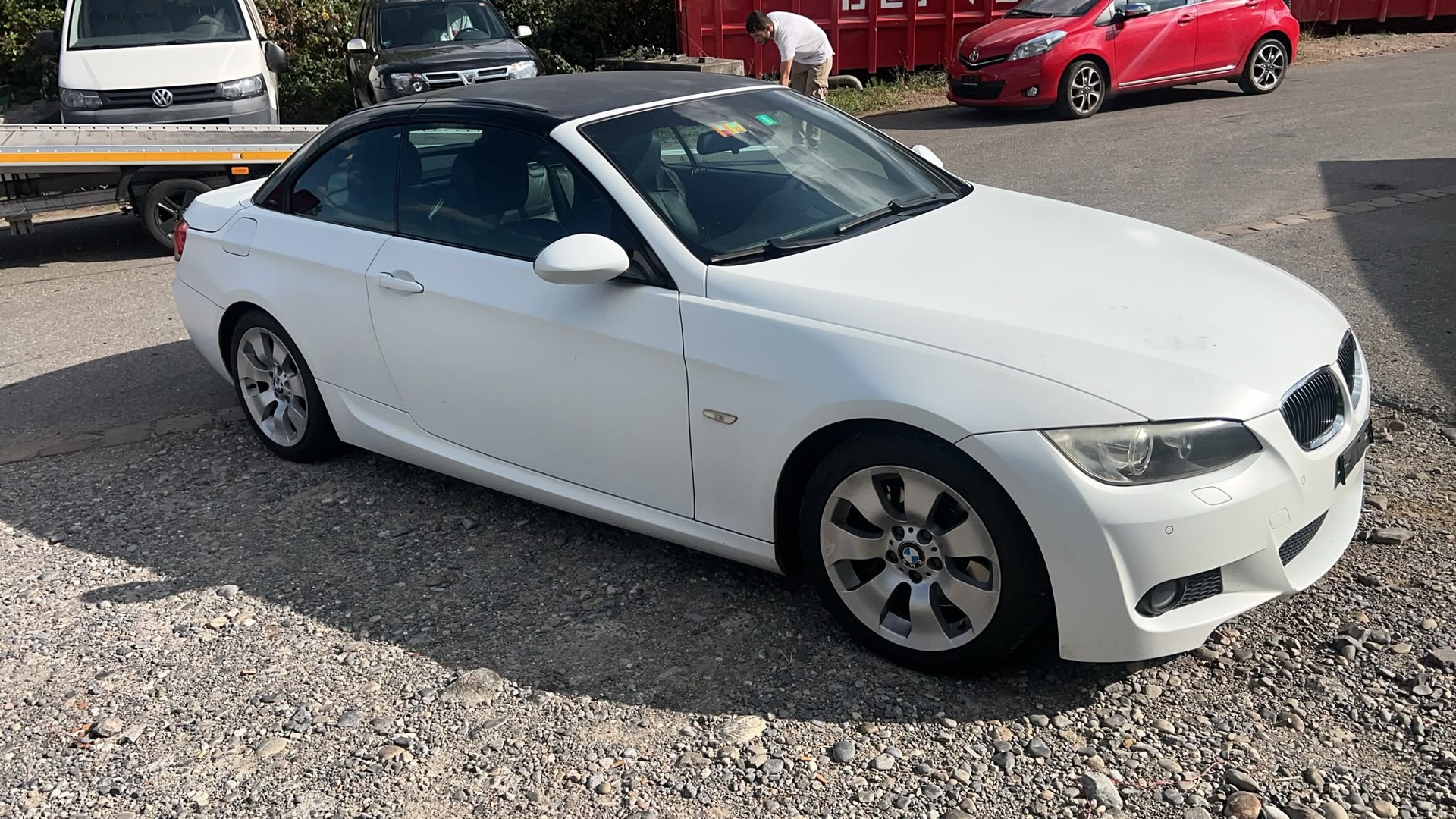 BMW 330i Cabriolet Steptronic-image-0