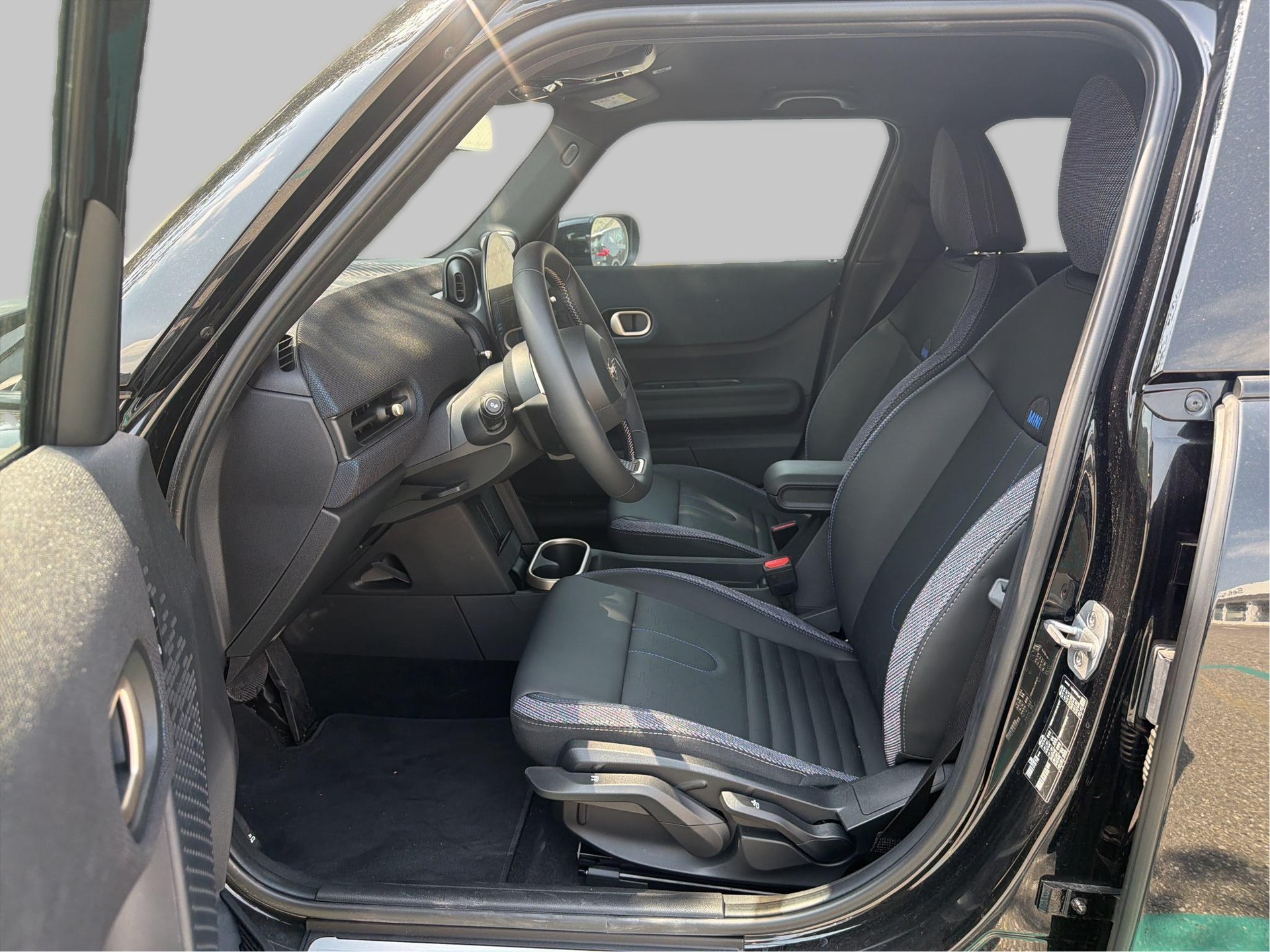 MINI Cooper 5 door C-image-13