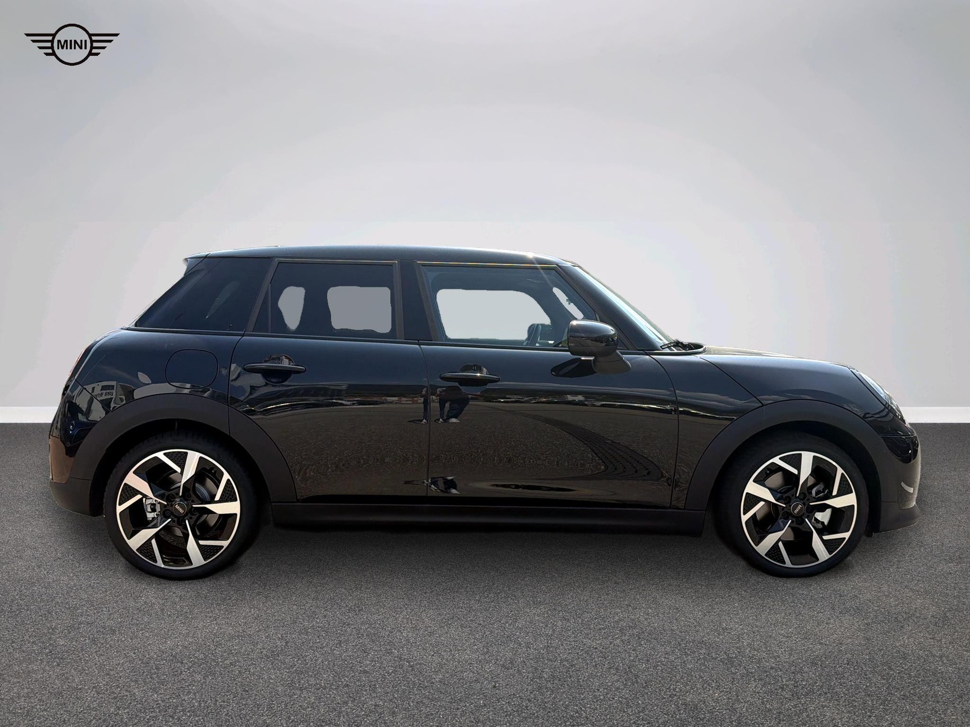 MINI Cooper 5 door C-image-1