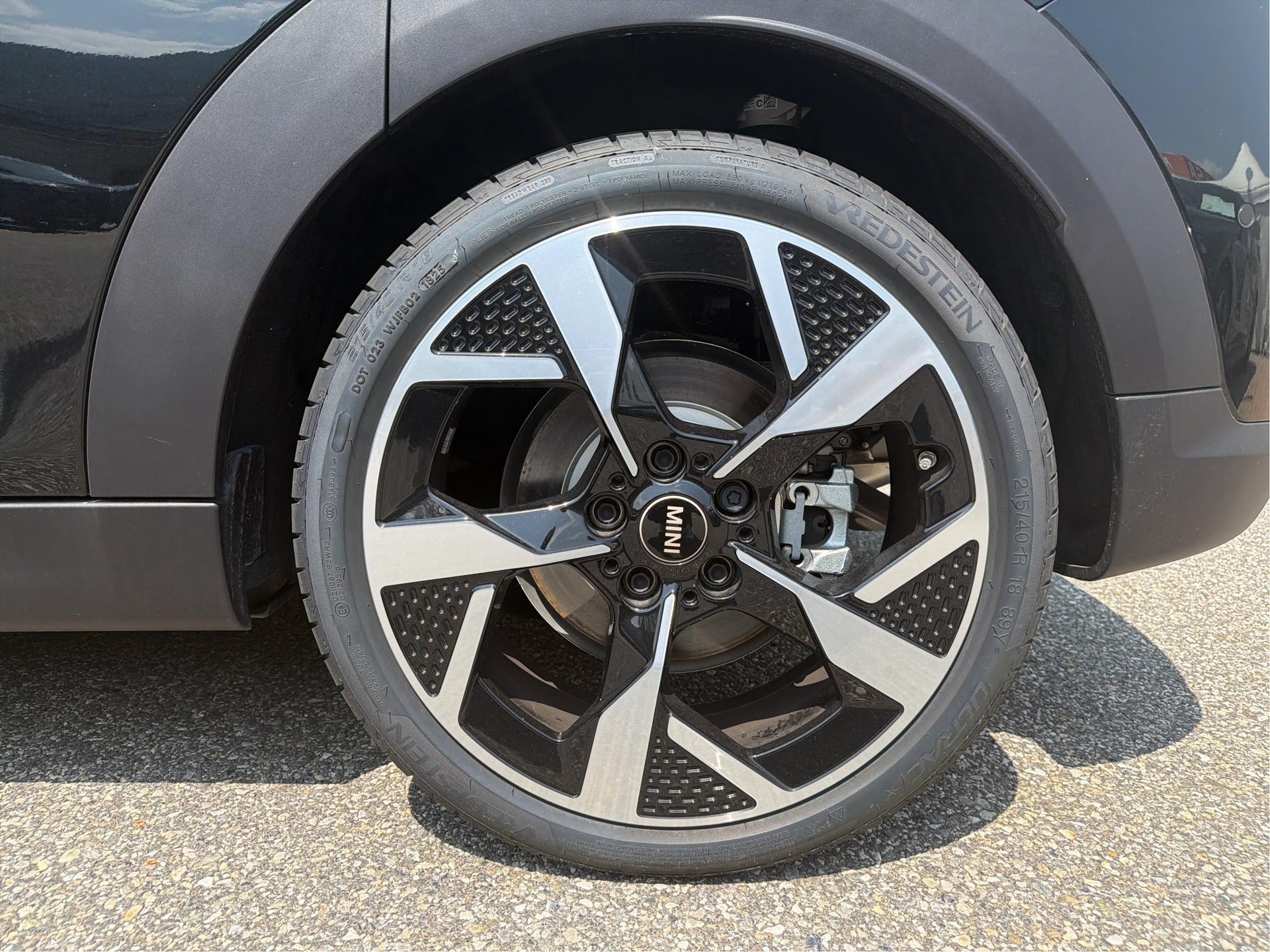 MINI Cooper 5 door C-image-7