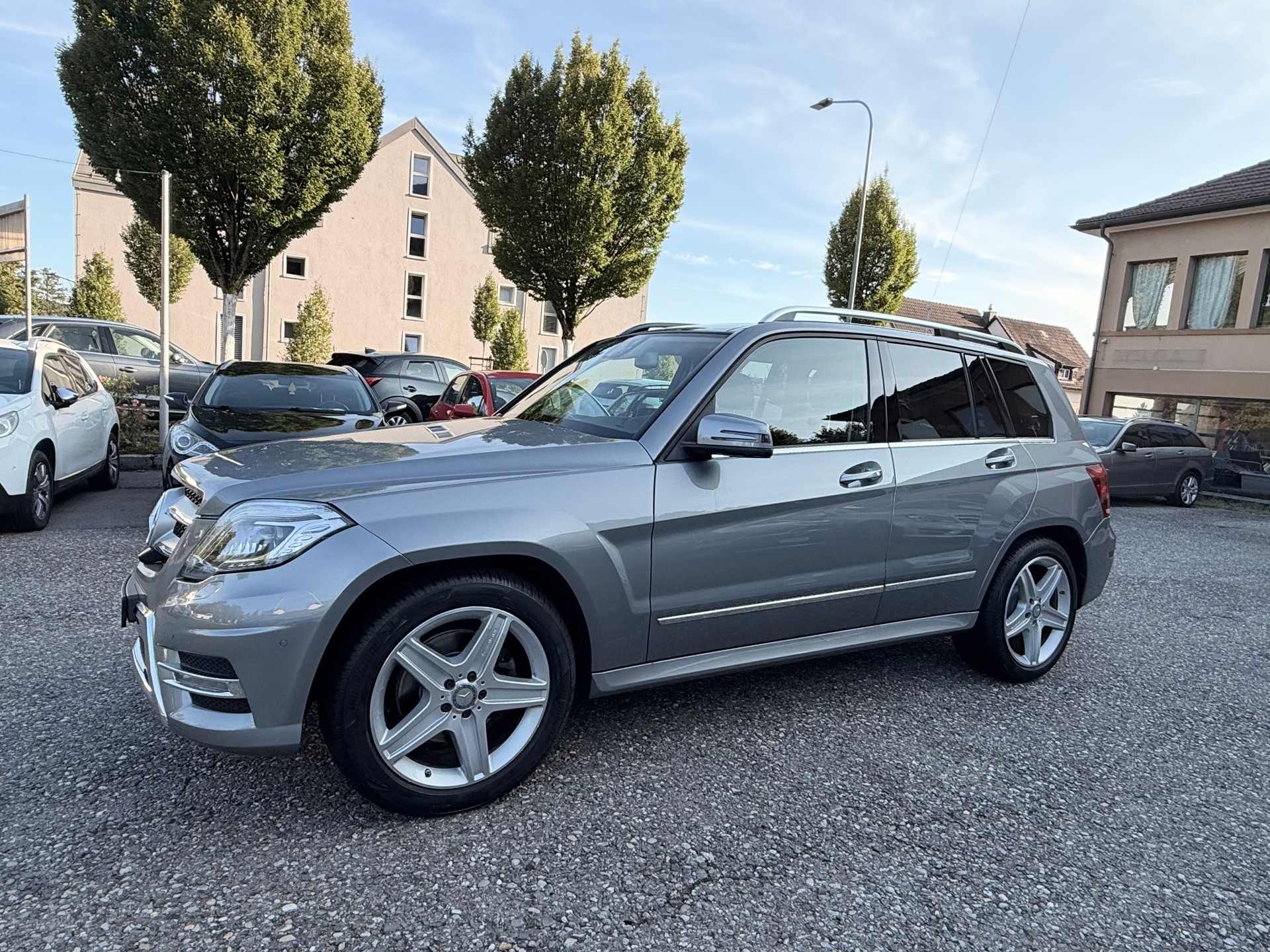 MERCEDES-BENZ GLK 220 BlueTEC Swiss Star Ed. 4Matic 7G-Tronic-image-6