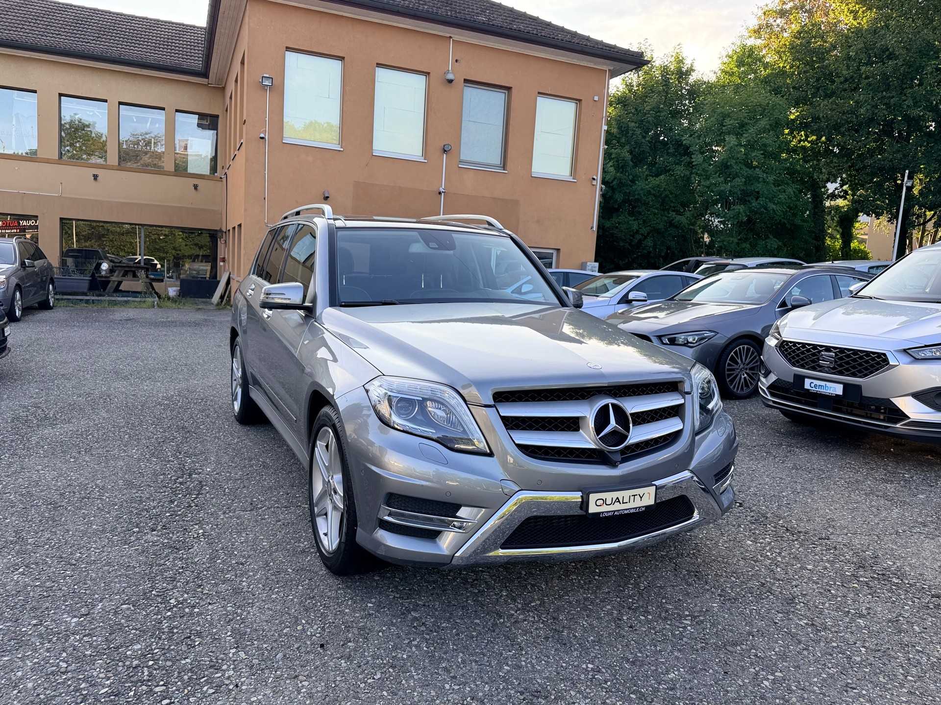 MERCEDES-BENZ GLK 220 BlueTEC Swiss Star Ed. 4Matic 7G-Tronic-image-3